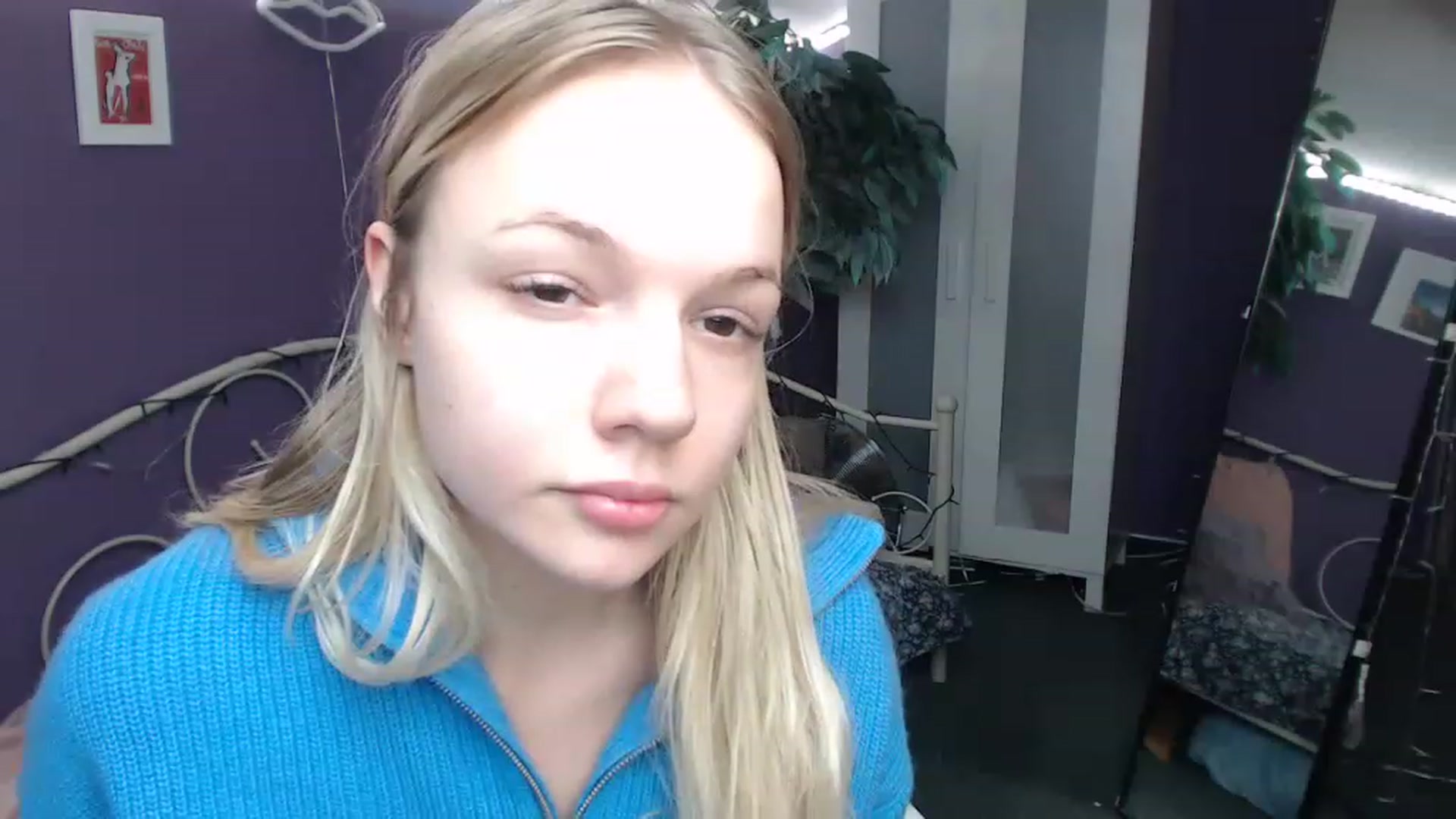 Gallery image thumbnail from JoanQueen's myfreecams stream on, 12/12/2022, 14:24 image 12 of 20