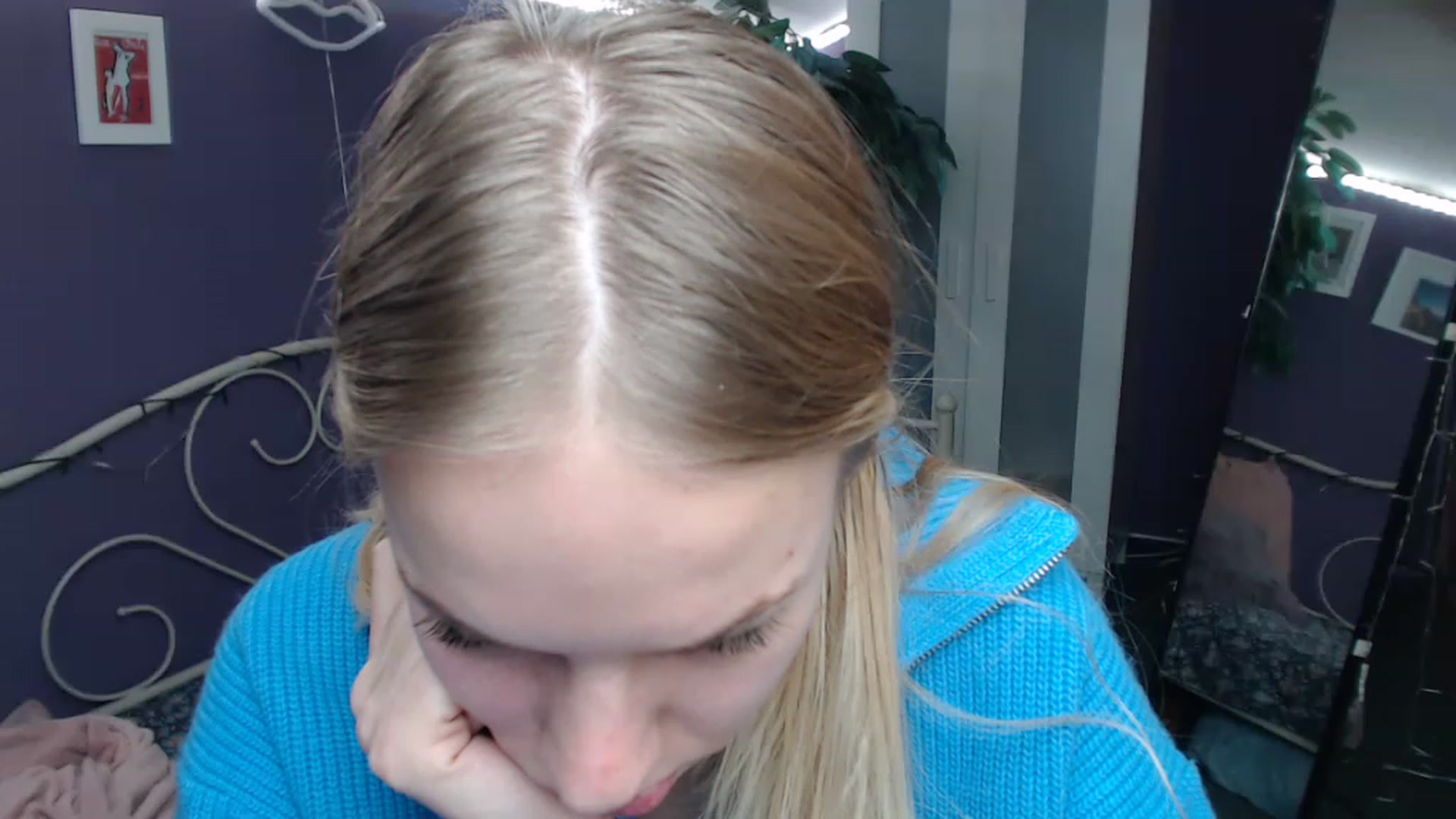 Gallery image thumbnail from JoanQueen's myfreecams stream on, 12/12/2022, 14:24 image 5 of 20