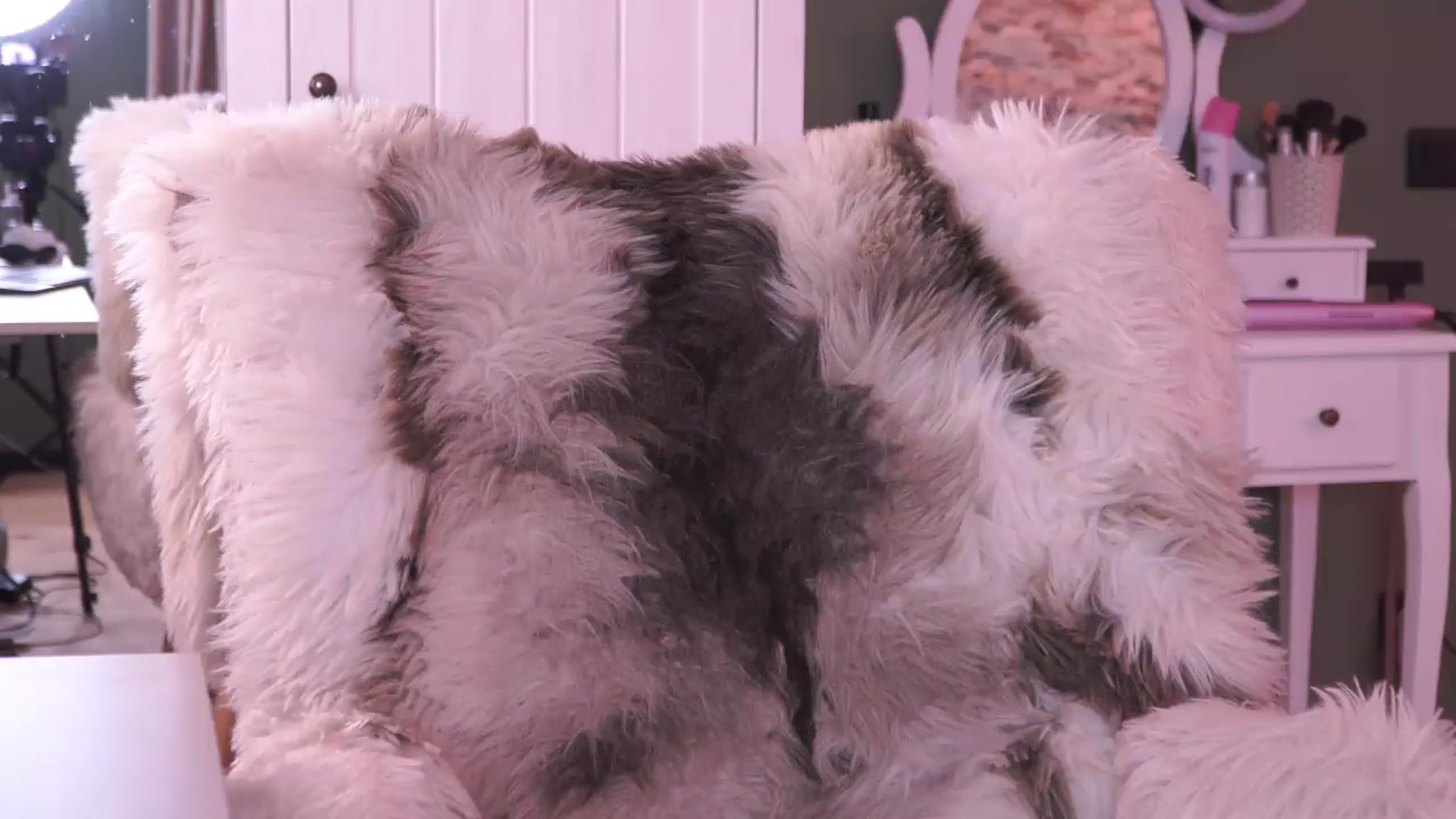 Gallery image thumbnail from JoanneXOXO's myfreecams stream on, 07/26/2026, 17:21 image 14 of 20
