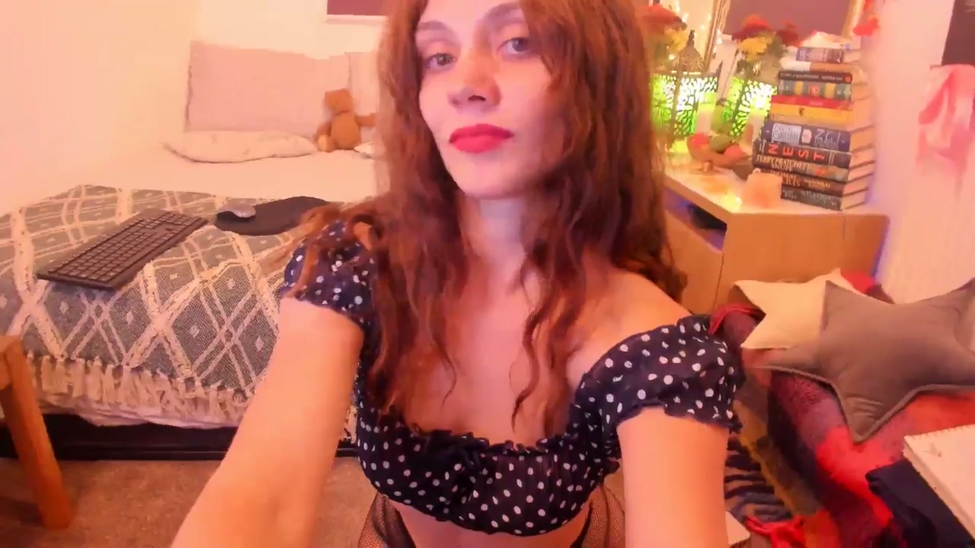Gallery image thumbnail from Jocelynsexy's myfreecams stream on, 10/19/2025, 23:27 image 8 of 20