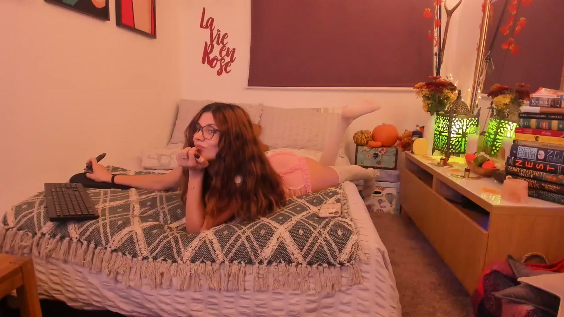 Gallery image thumbnail from Jocelynsexy's myfreecams stream on, 10/22/2025, 21:27 image 9 of 20