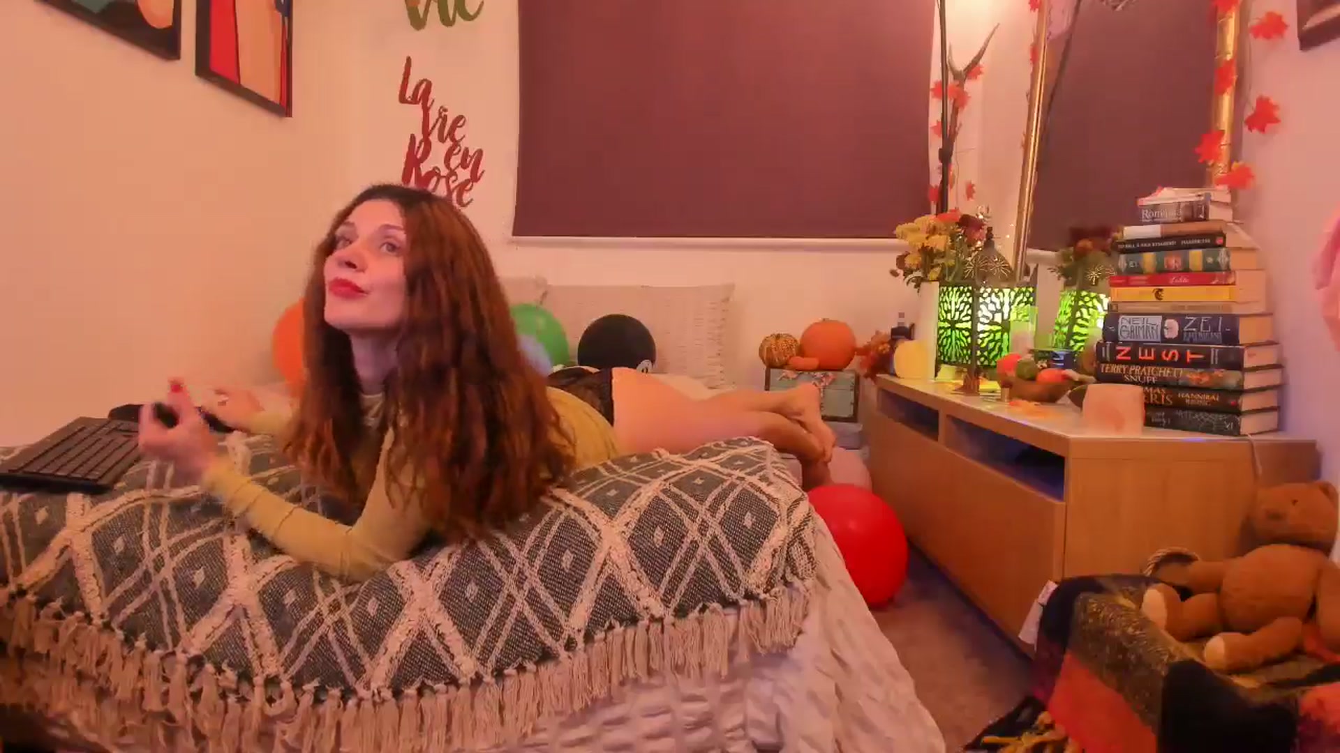 Gallery image thumbnail from Jocelynsexy's myfreecams stream on, 10/29/2025, 24:02 image 11 of 20