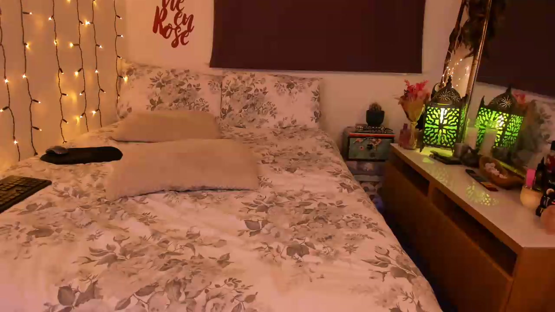 Gallery image thumbnail from Jocelynsexy's myfreecams stream on, 07/23/2026, 22:25 image 6 of 20