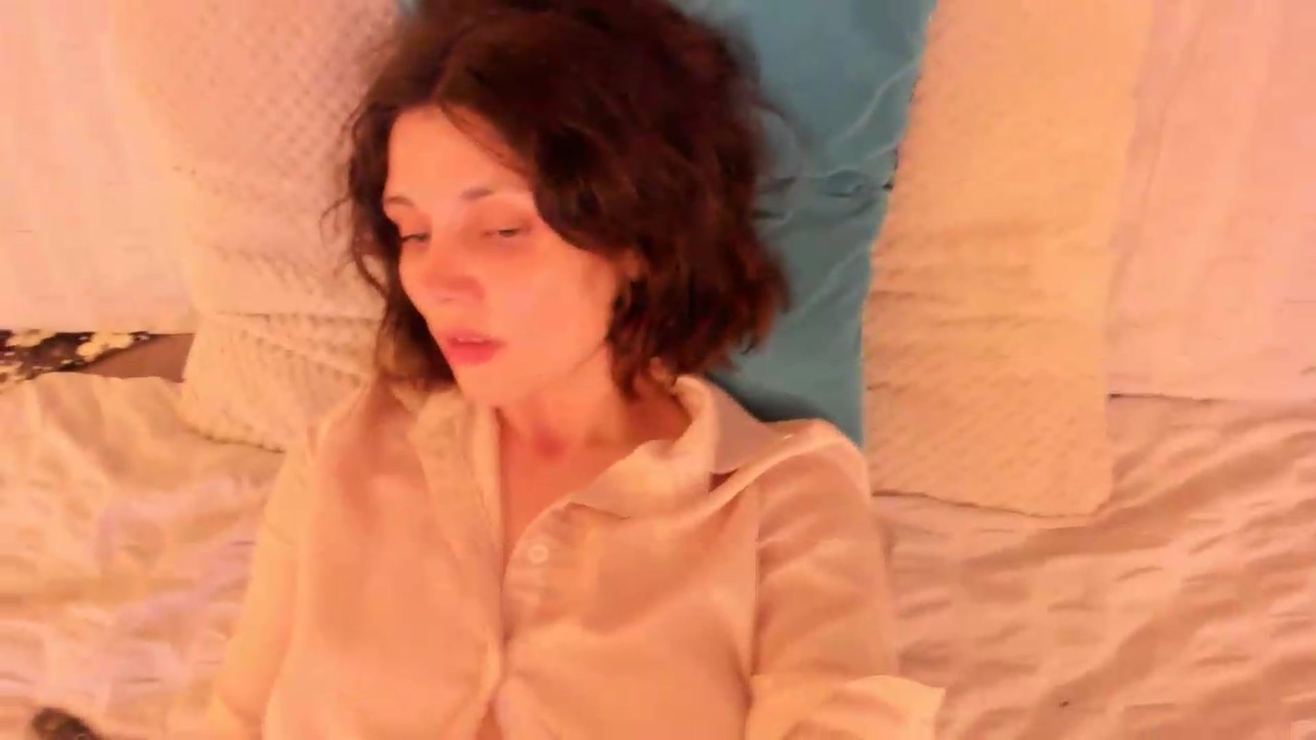 Gallery image thumbnail from Jocelynsexy's myfreecams stream on, 08/10/2026, 01:27 image 16 of 20