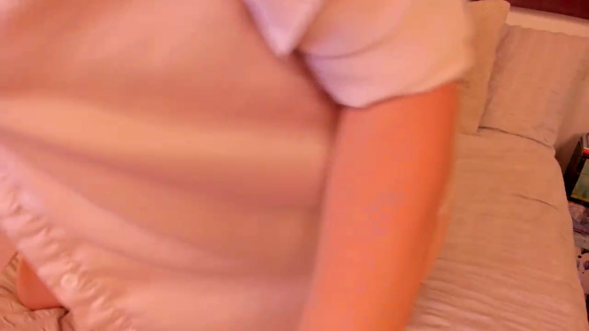 Gallery image thumbnail from Jocelynsexy's myfreecams stream on, 08/10/2026, 01:27 image 17 of 20