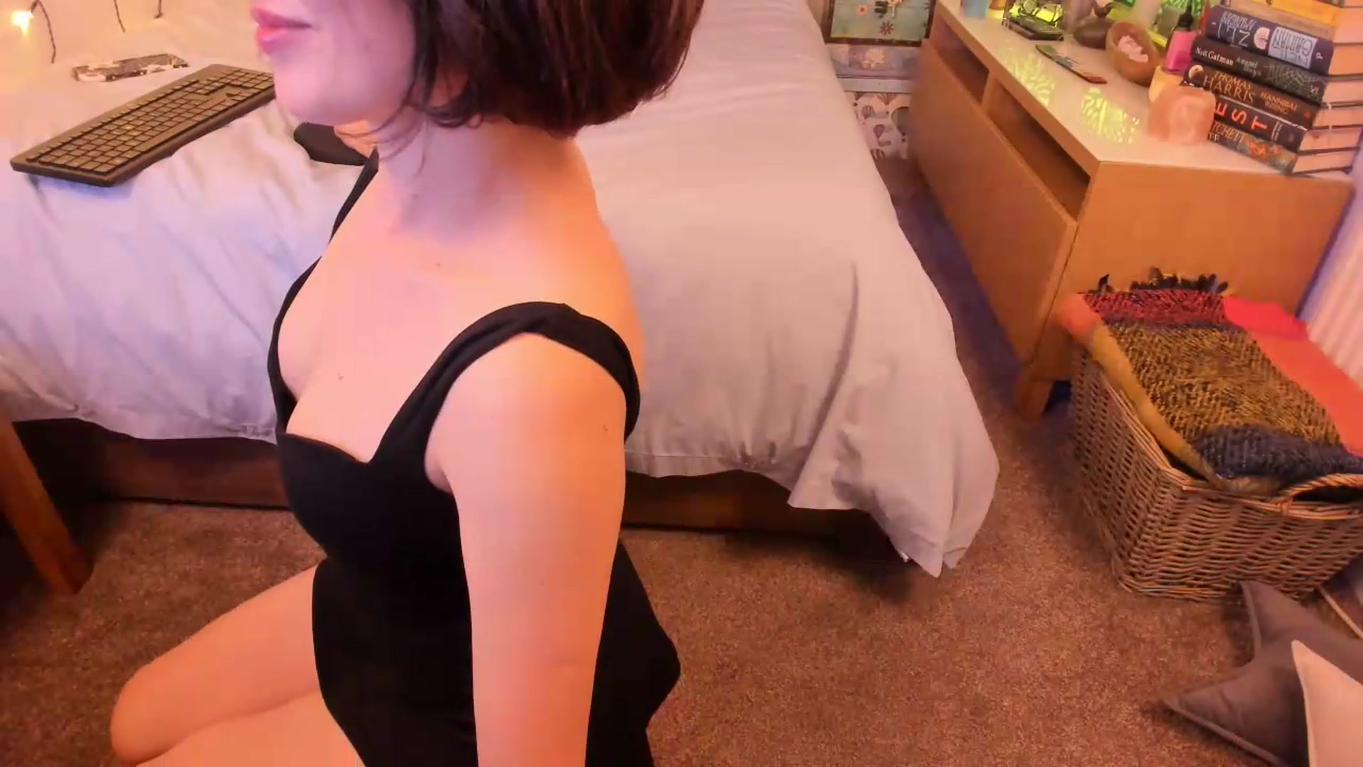 Gallery image thumbnail from Jocelynsexy's myfreecams stream on, 09/05/2026, 24:26 image 15 of 20