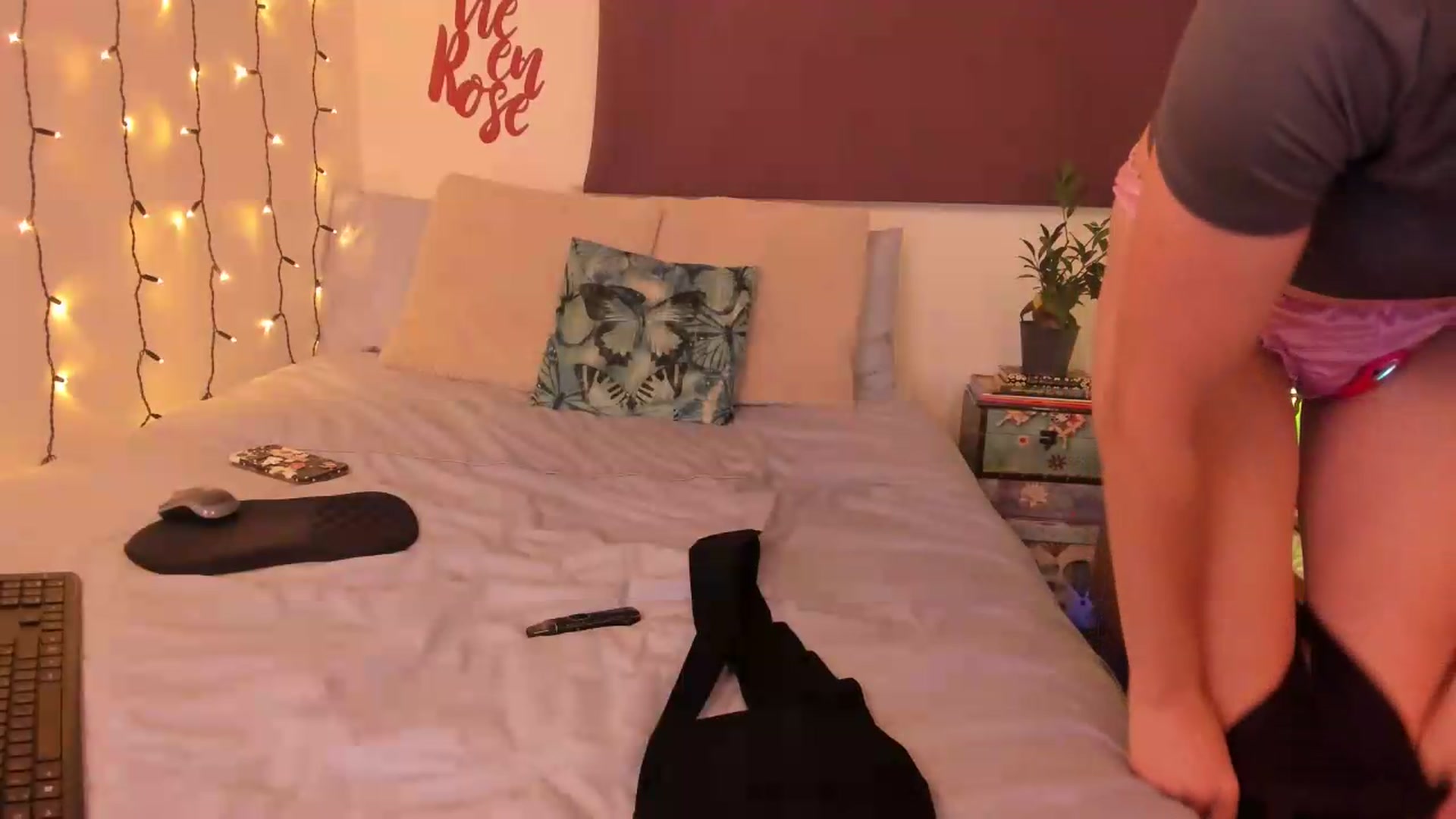 Gallery image thumbnail from Jocelynsexy's myfreecams stream on, 09/17/2026, 22:21 image 3 of 20