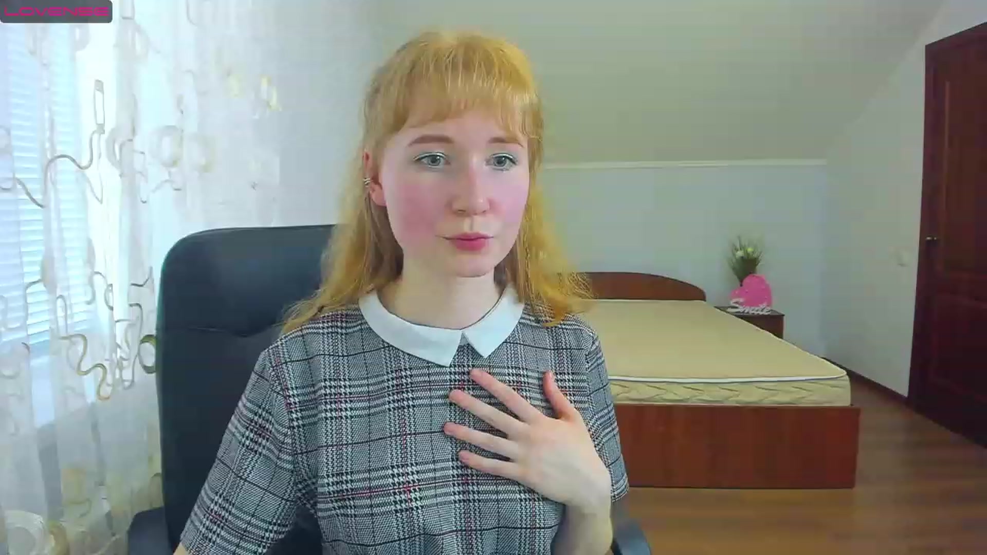 Gallery image thumbnail from Johann_Dolyss's myfreecams stream on, 03/27/2023, 12:51 image 5 of 20
