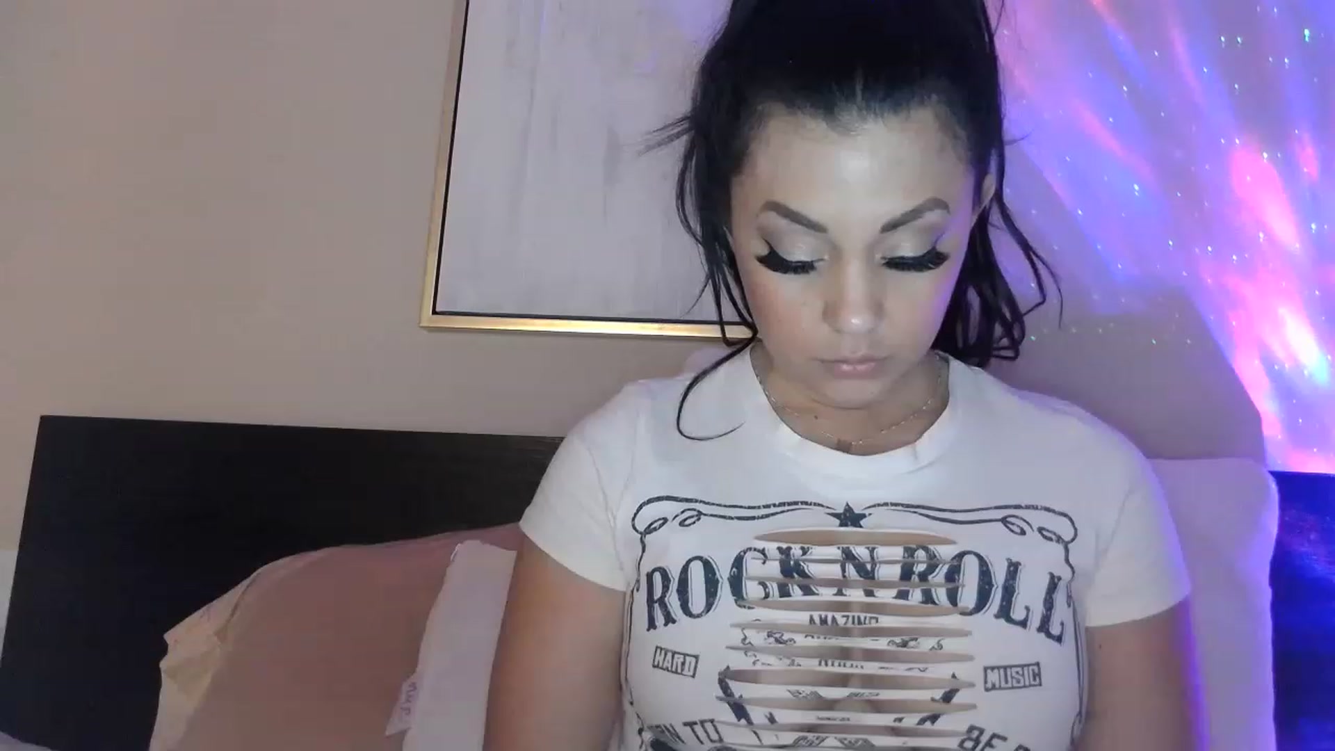 Gallery image thumbnail from Jojocakesxo's myfreecams stream on, 05/29/2023, 06:14 image 7 of 20