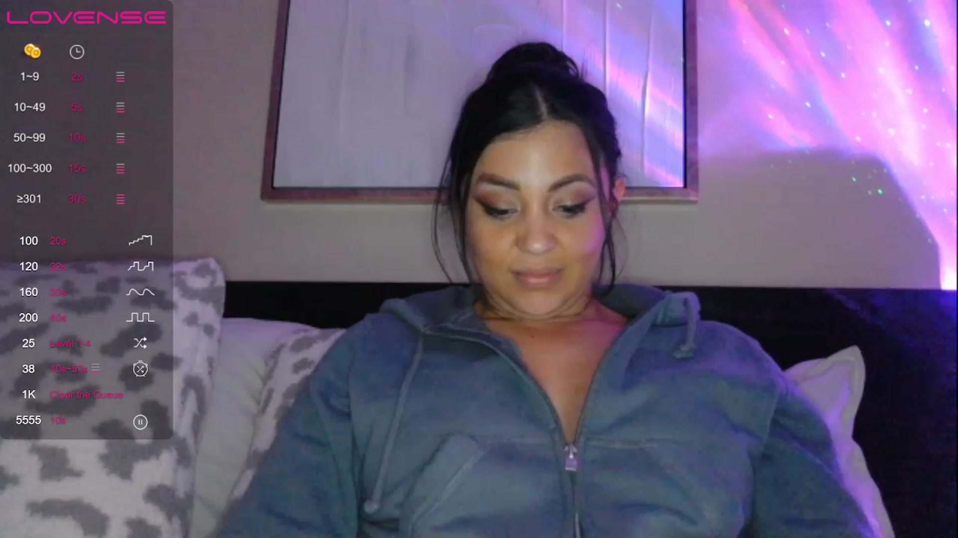 Gallery image thumbnail from Jojocakesxo's myfreecams stream on, 06/14/2023, 05:40 image 17 of 20