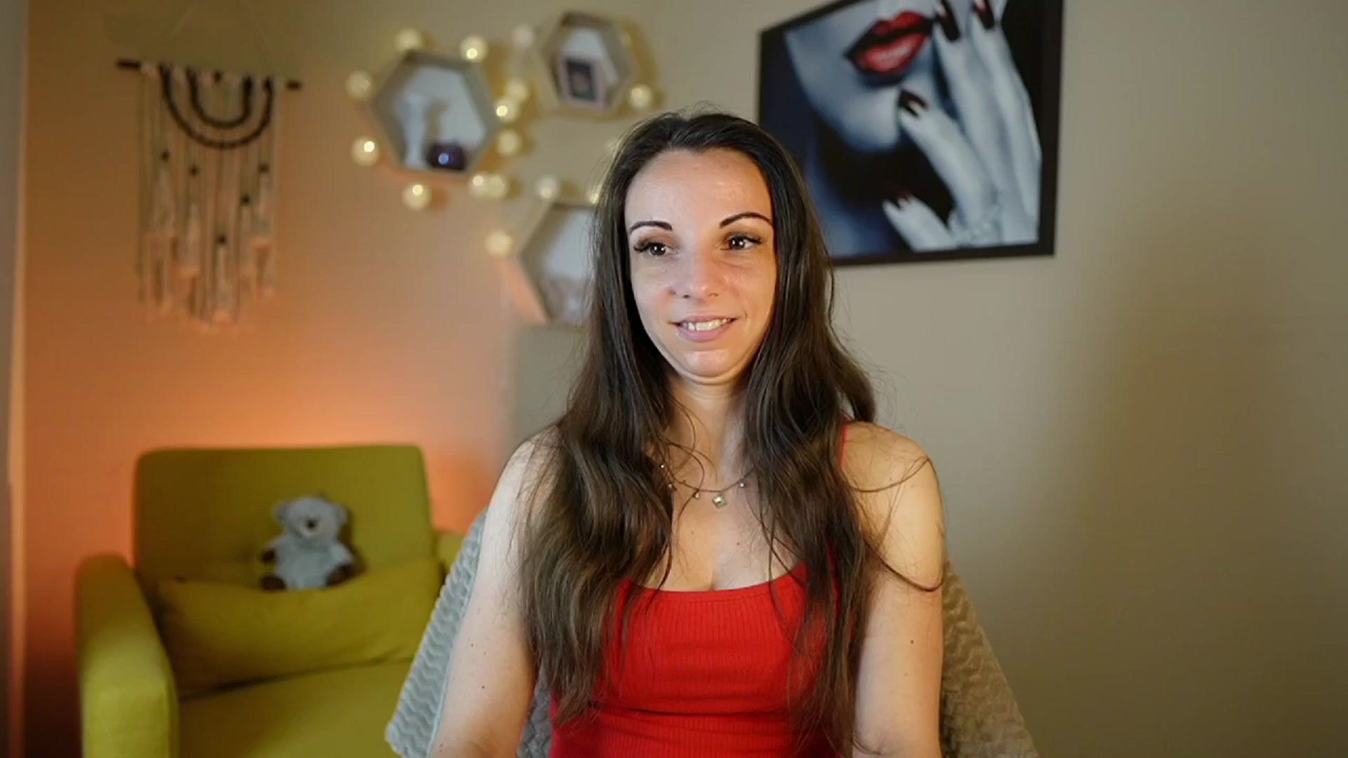 Gallery image thumbnail from Jolee_Love's myfreecams stream on, 06/24/2024, 10:12 image 7 of 20