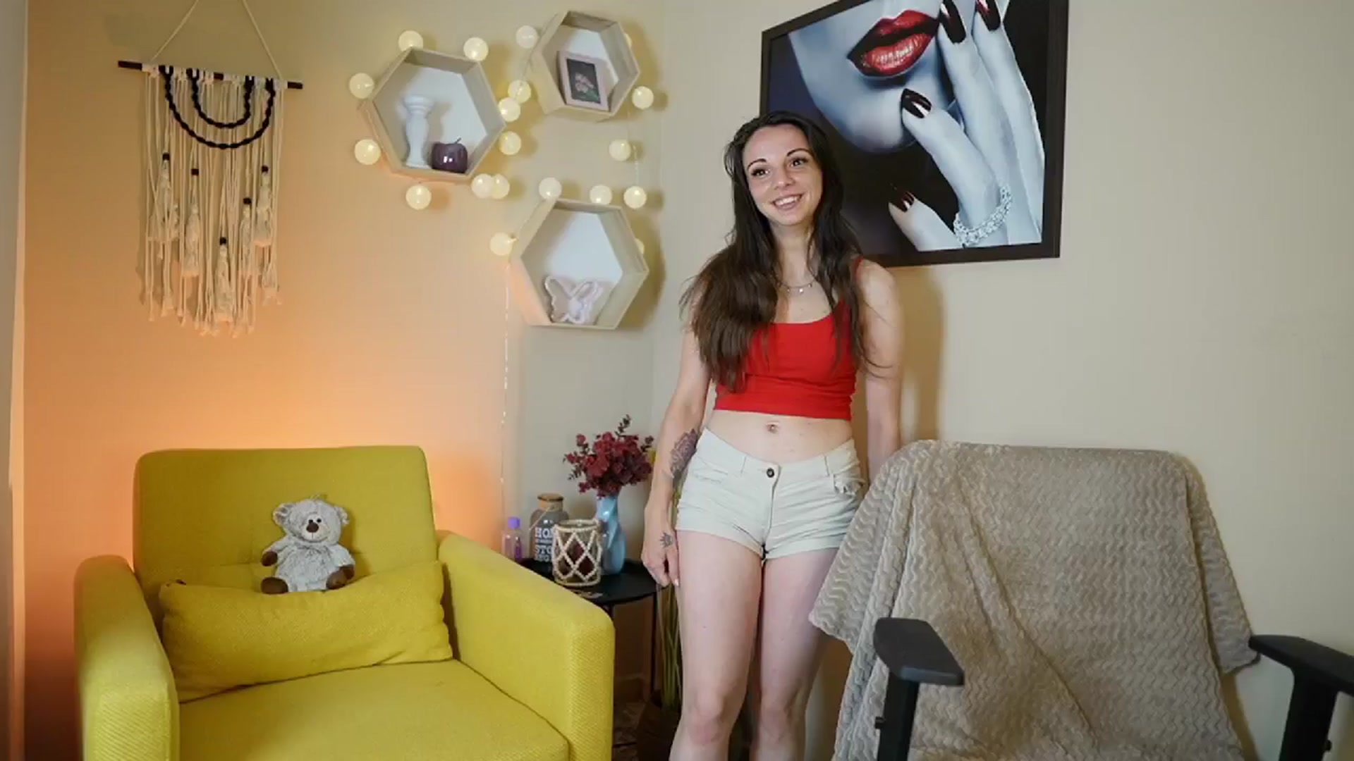 Gallery image thumbnail from Jolee_Love's myfreecams stream on, 06/24/2024, 10:12 image 14 of 20