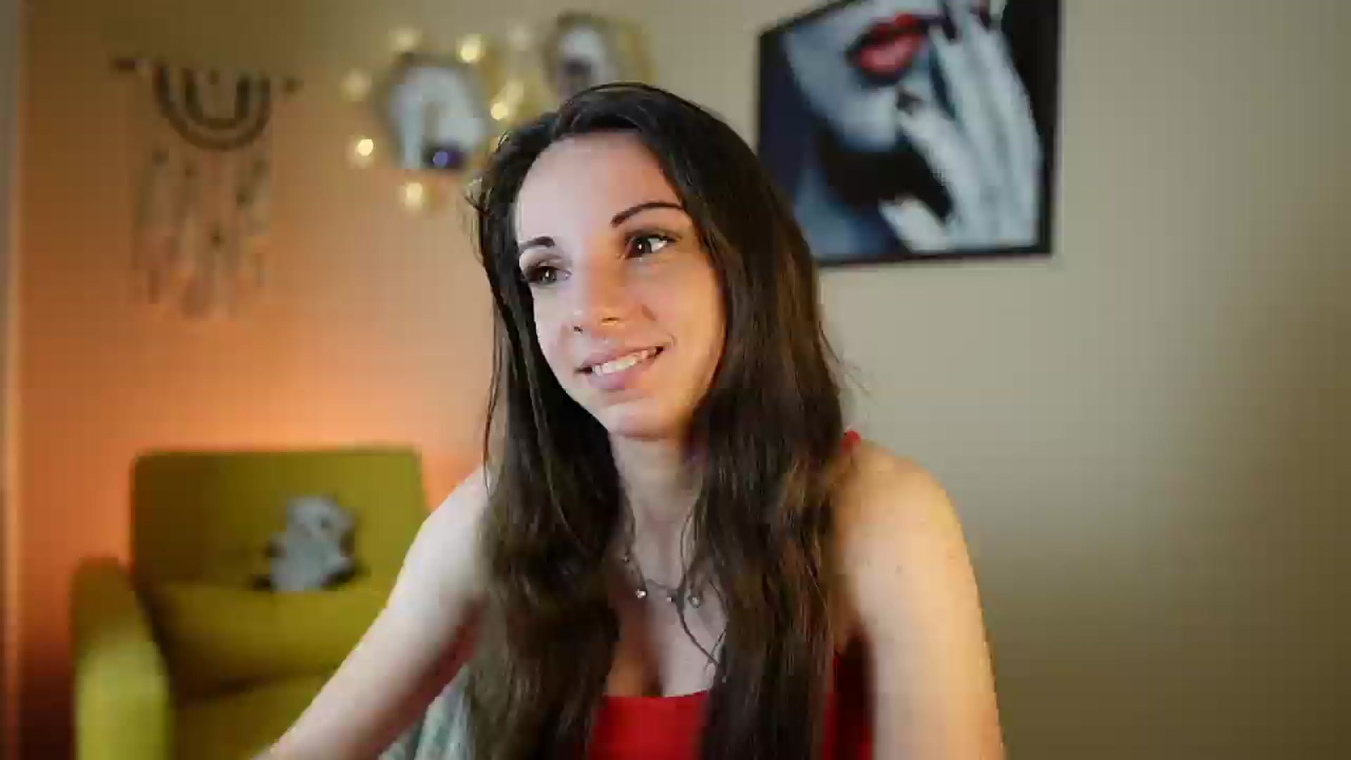 Gallery image thumbnail from Jolee_Love's myfreecams stream on, 06/24/2024, 11:39 image 15 of 20