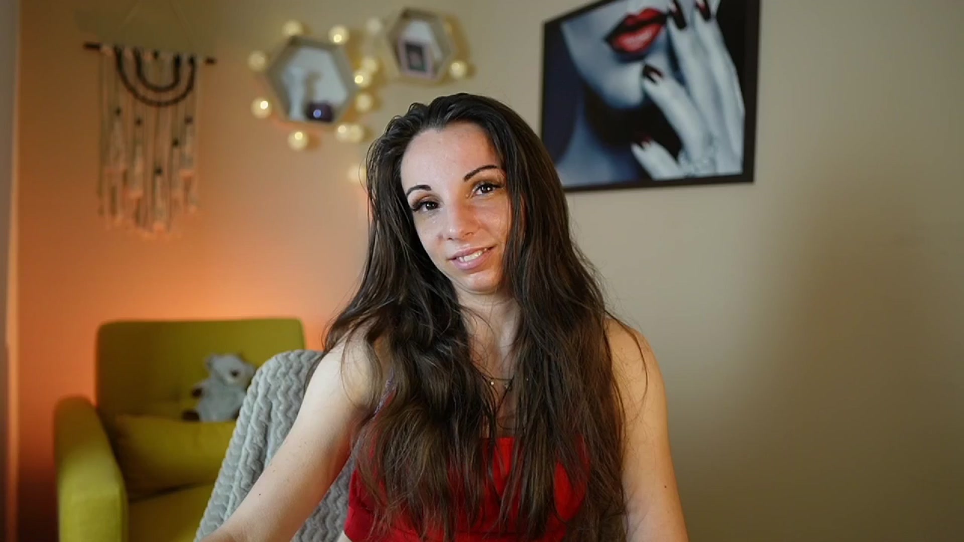 Gallery image thumbnail from Jolee_Love's myfreecams stream on, 06/24/2024, 13:01 image 7 of 20