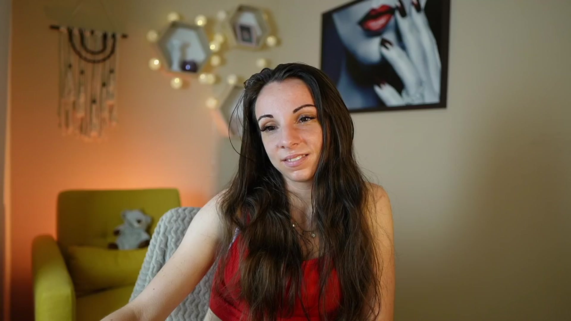 Gallery image thumbnail from Jolee_Love's myfreecams stream on, 06/24/2024, 13:01 image 19 of 20
