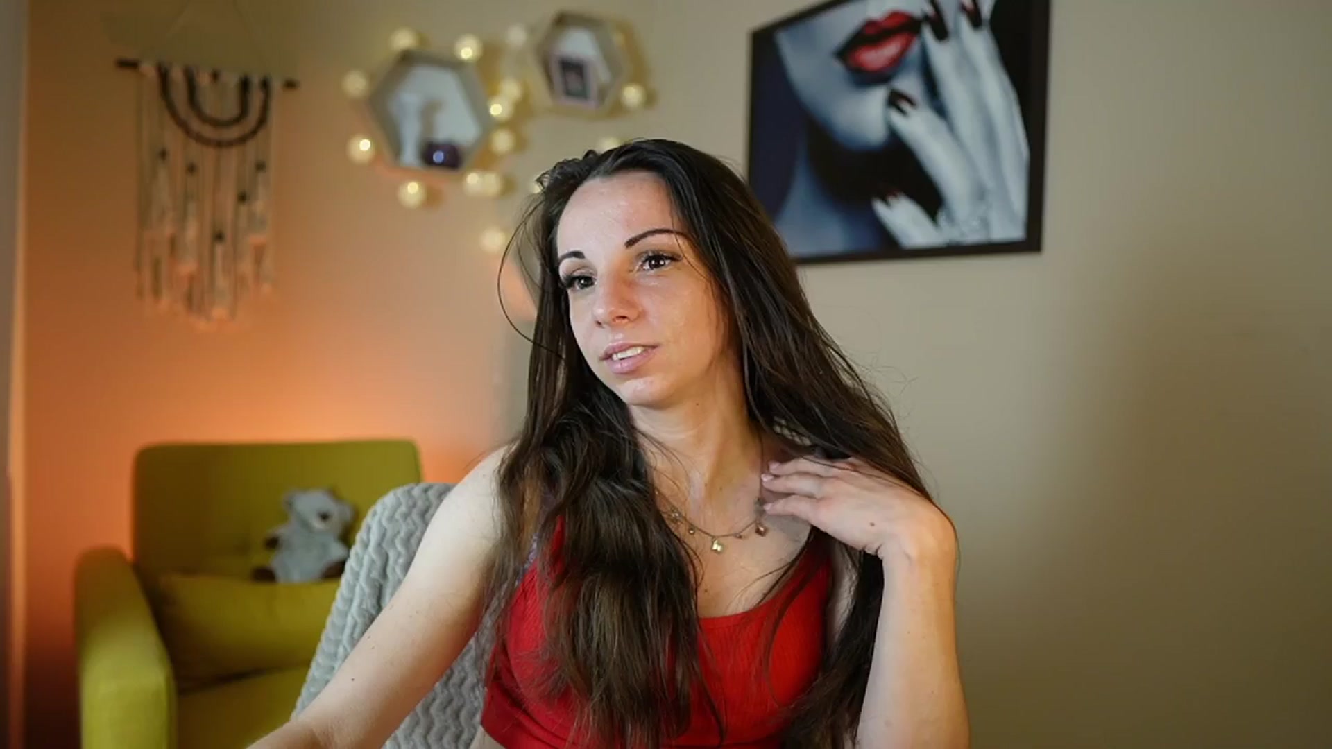 Gallery image thumbnail from Jolee_Love's myfreecams stream on, 06/24/2024, 13:01 image 16 of 20