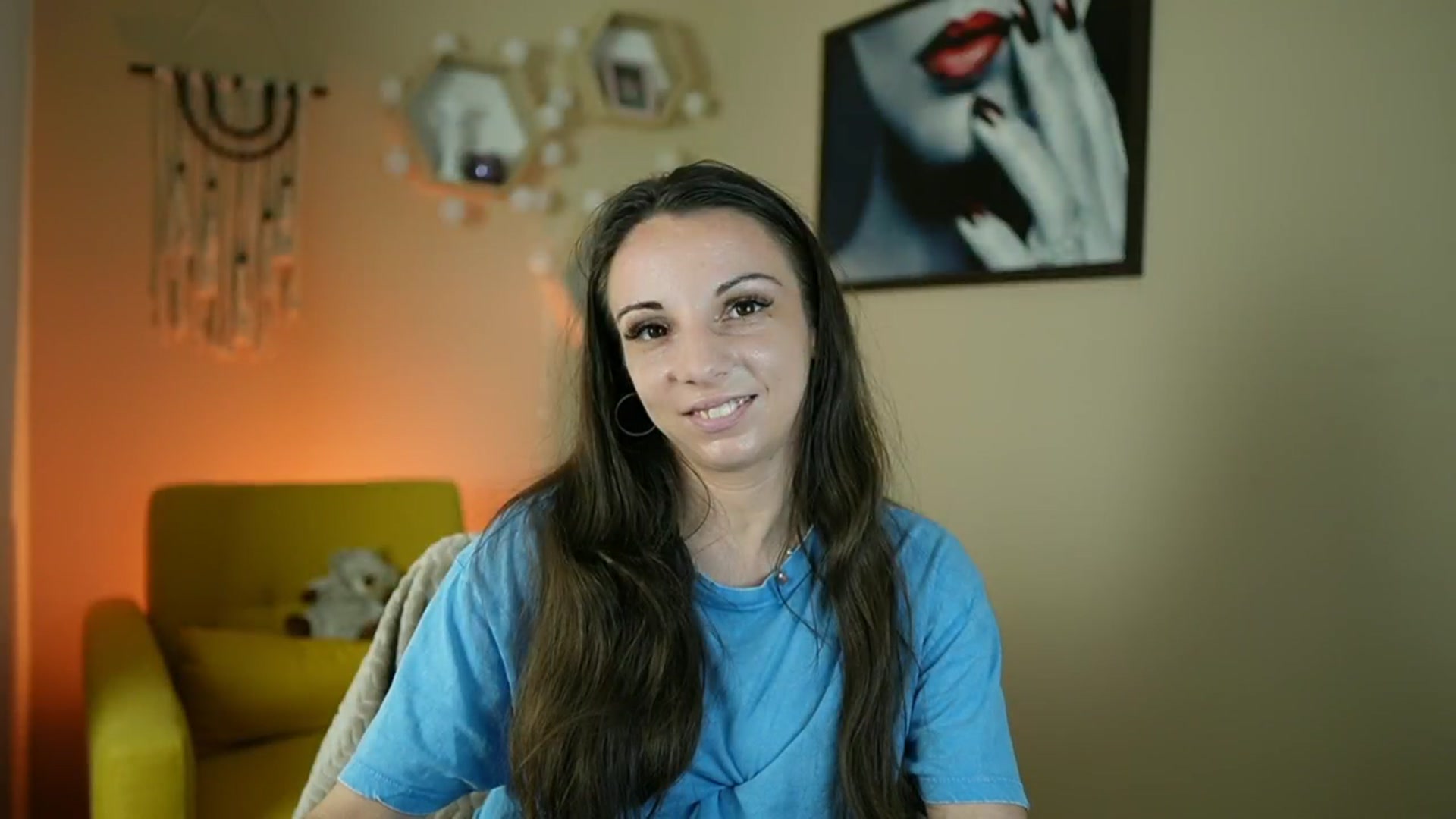 Gallery image thumbnail from Jolee_Love's myfreecams stream on, 06/25/2024, 10:34 image 9 of 20