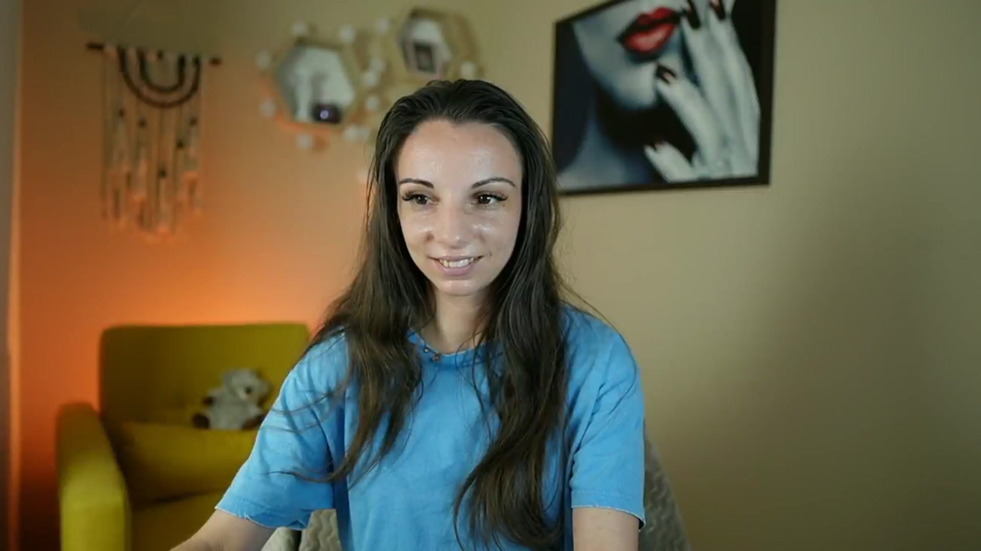 Gallery image thumbnail from Jolee_Love's myfreecams stream on, 06/25/2024, 10:52 image 20 of 20