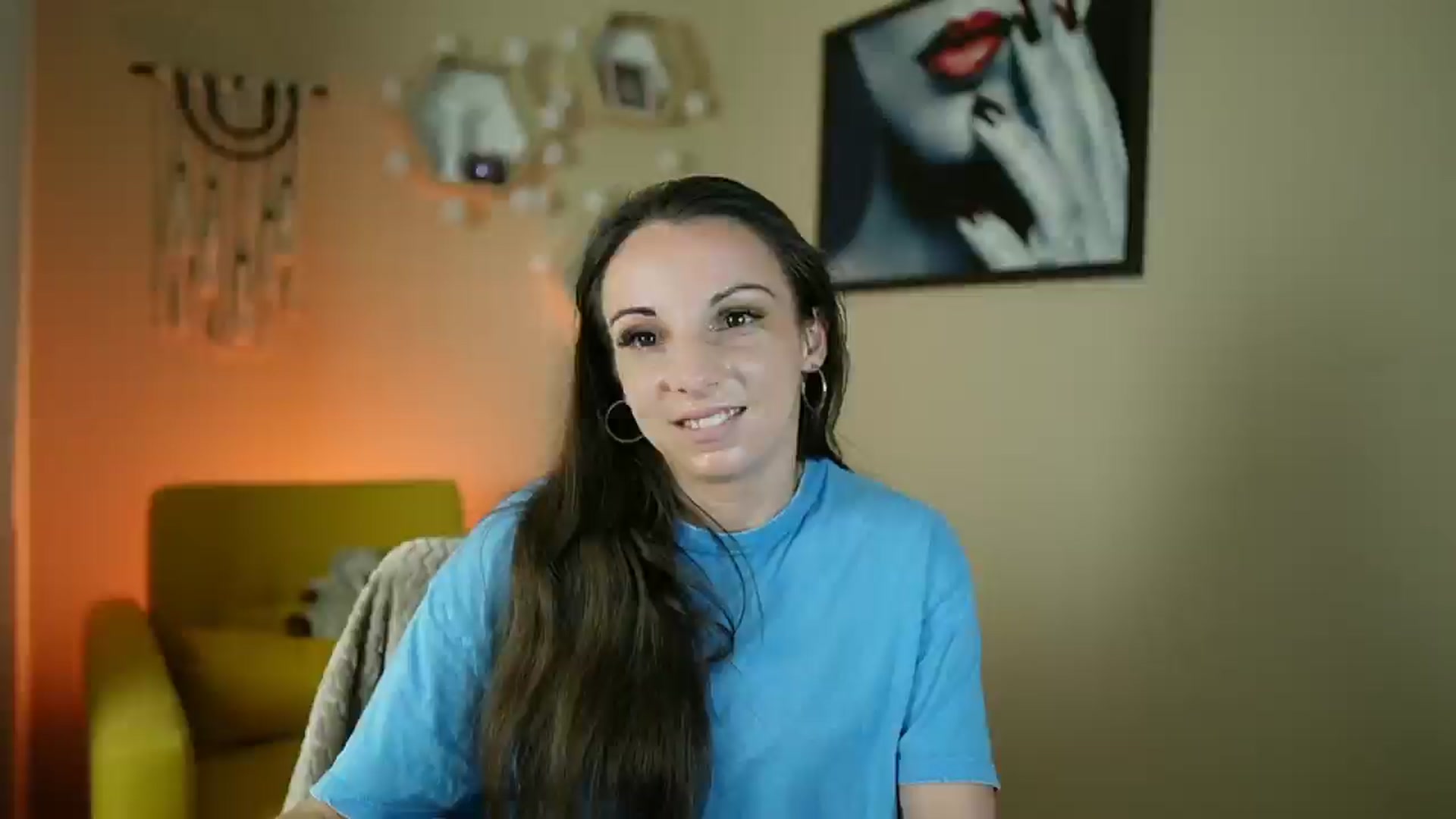 Gallery image thumbnail from Jolee_Love's myfreecams stream on, 06/25/2024, 12:45 image 13 of 20