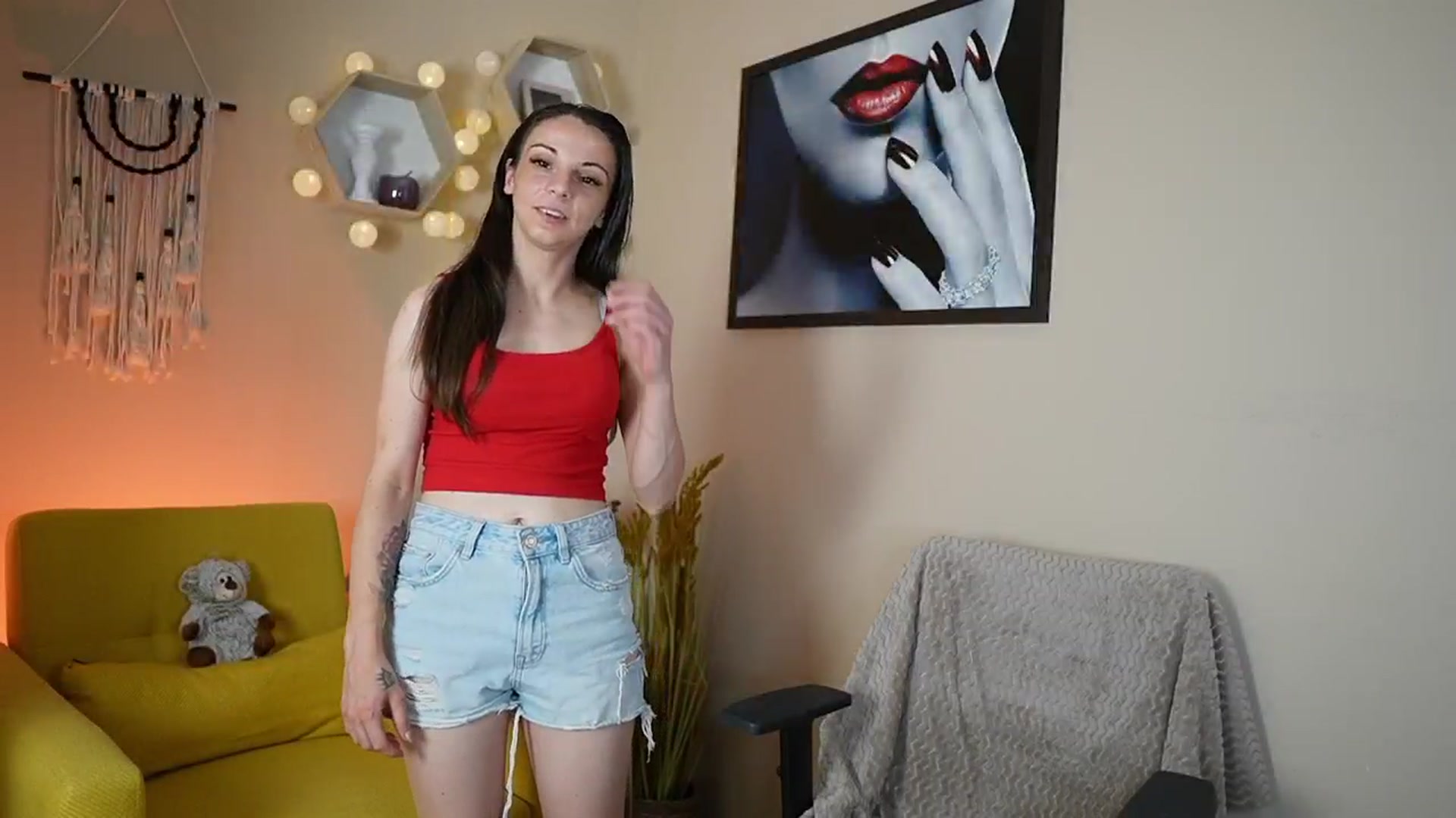 Gallery image thumbnail from Jolee_Love's myfreecams stream on, 07/01/2024, 09:33 image 16 of 20