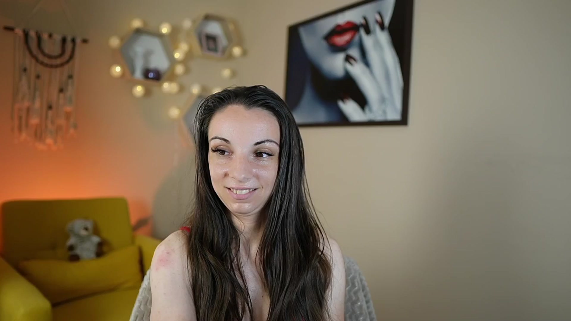 Gallery image thumbnail from Jolee_Love's myfreecams stream on, 07/01/2024, 12:55 image 10 of 20