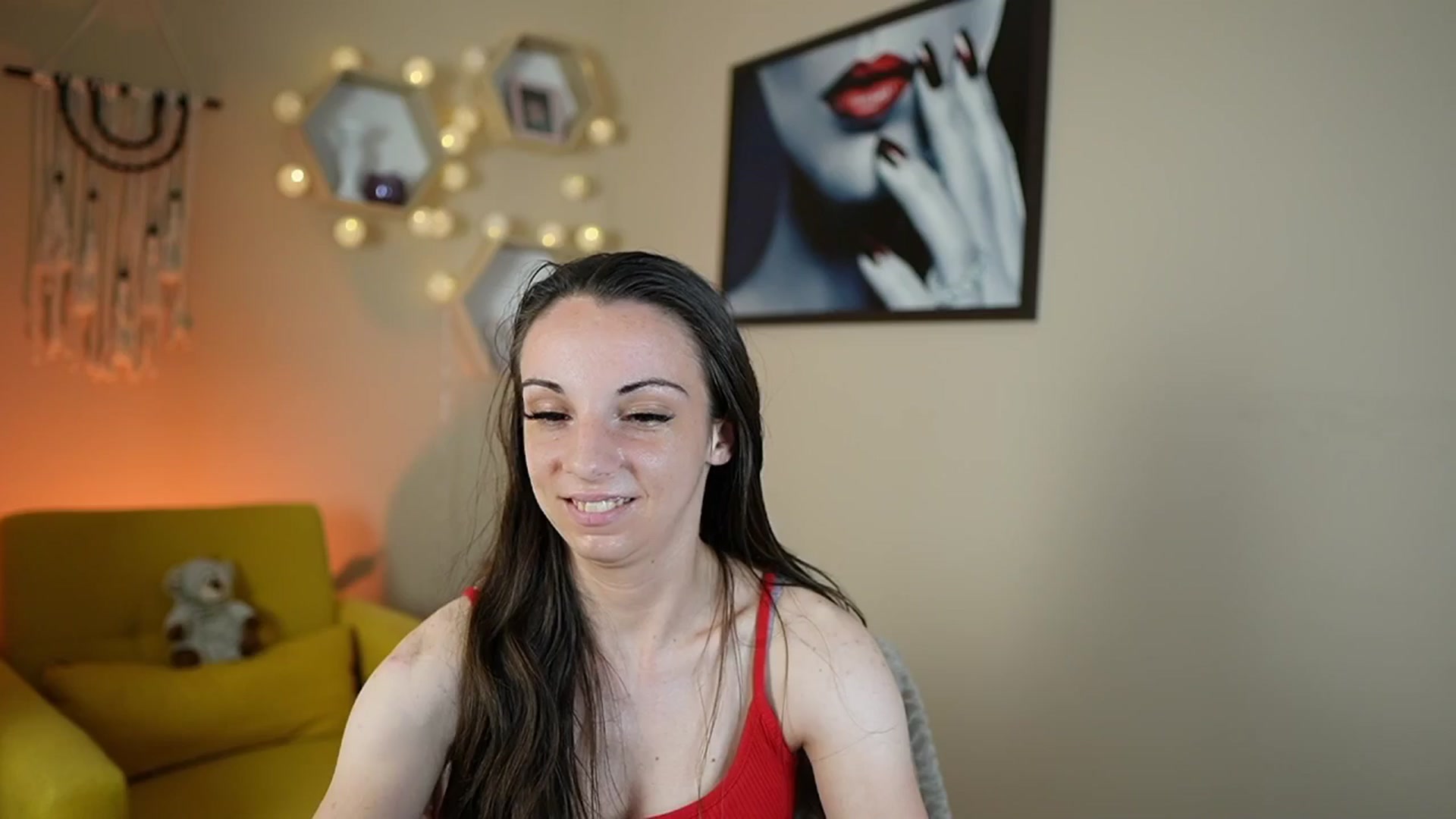 Gallery image thumbnail from Jolee_Love's myfreecams stream on, 07/01/2024, 12:55 image 18 of 20