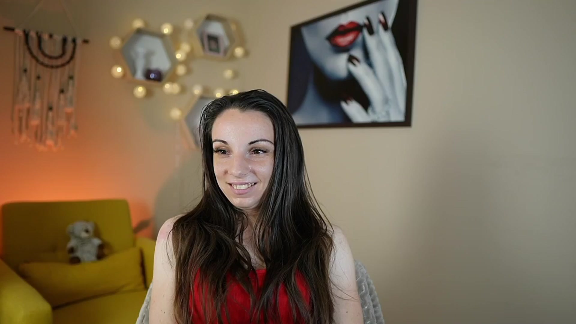 Gallery image thumbnail from Jolee_Love's myfreecams stream on, 07/01/2024, 12:55 image 9 of 20
