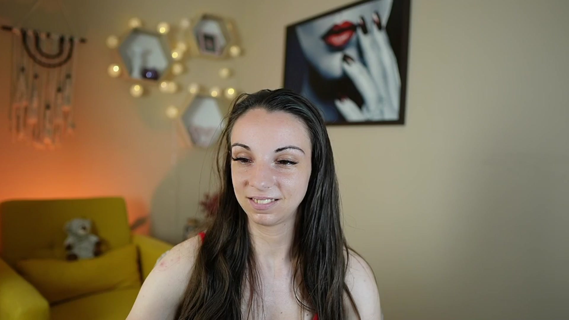 Gallery image thumbnail from Jolee_Love's myfreecams stream on, 07/01/2024, 12:55 image 16 of 20