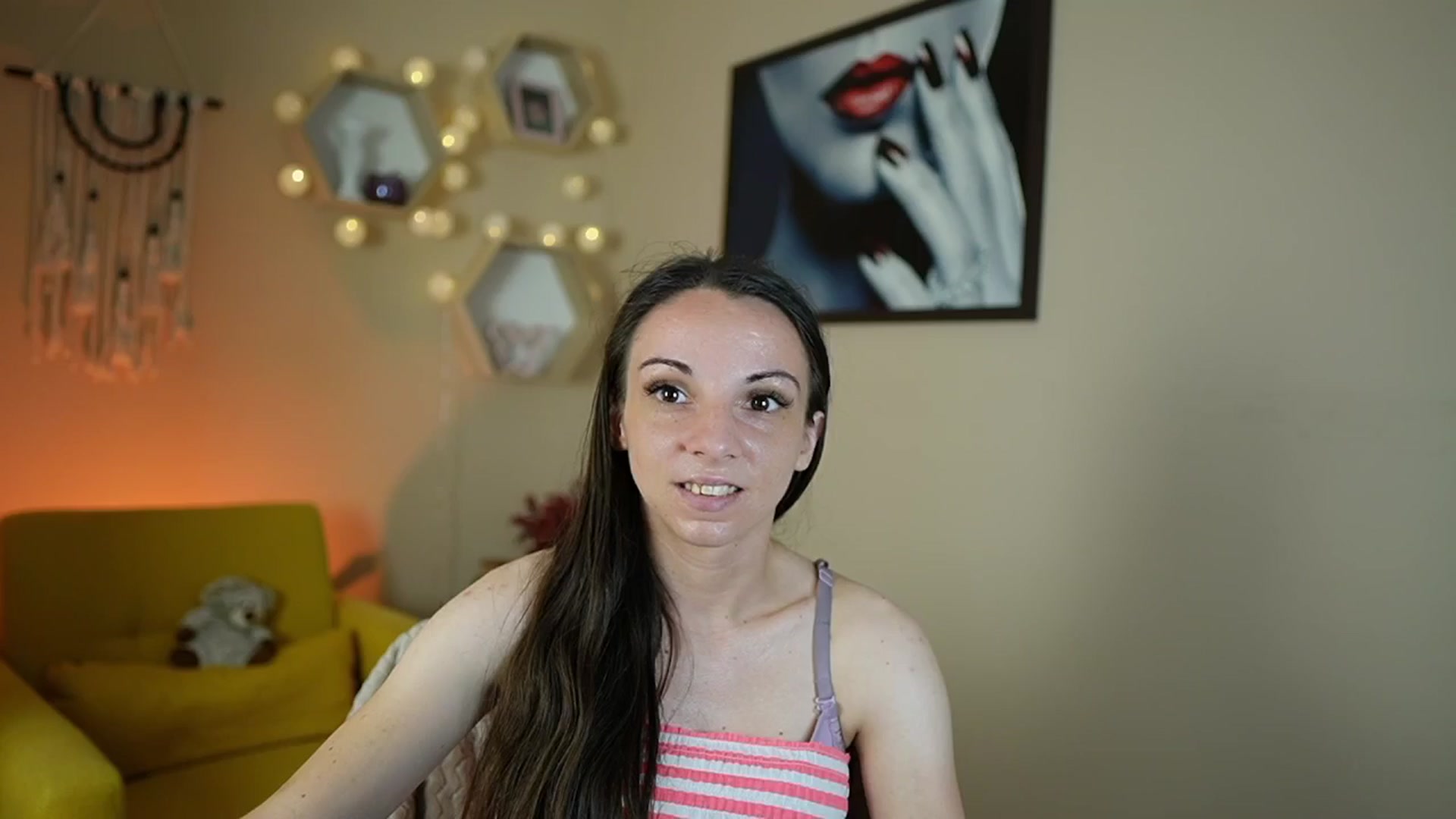 Gallery image thumbnail from Jolee_Love's myfreecams stream on, 07/02/2024, 11:58 image 13 of 20