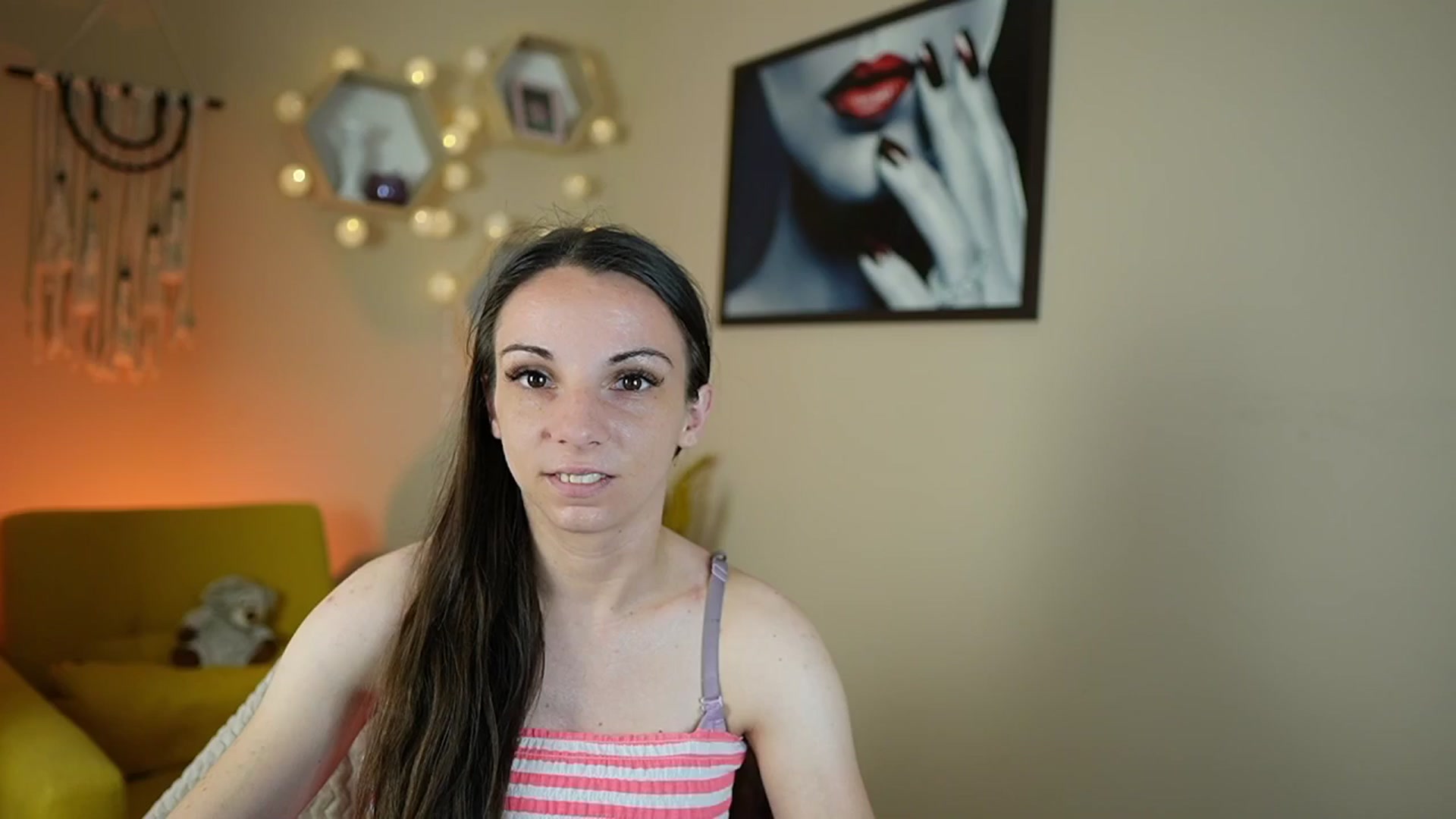 Gallery image thumbnail from Jolee_Love's myfreecams stream on, 07/02/2024, 11:58 image 1 of 20
