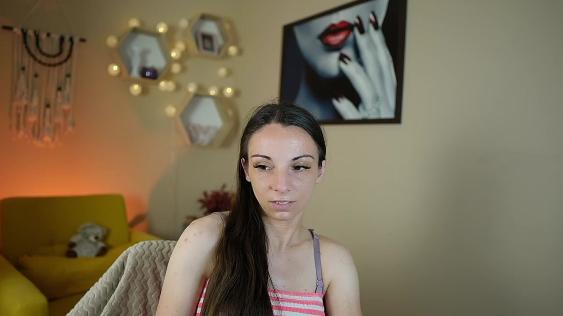 Gallery image thumbnail from Jolee_Love's myfreecams stream on, 07/02/2024, 11:58 image 5 of 20
