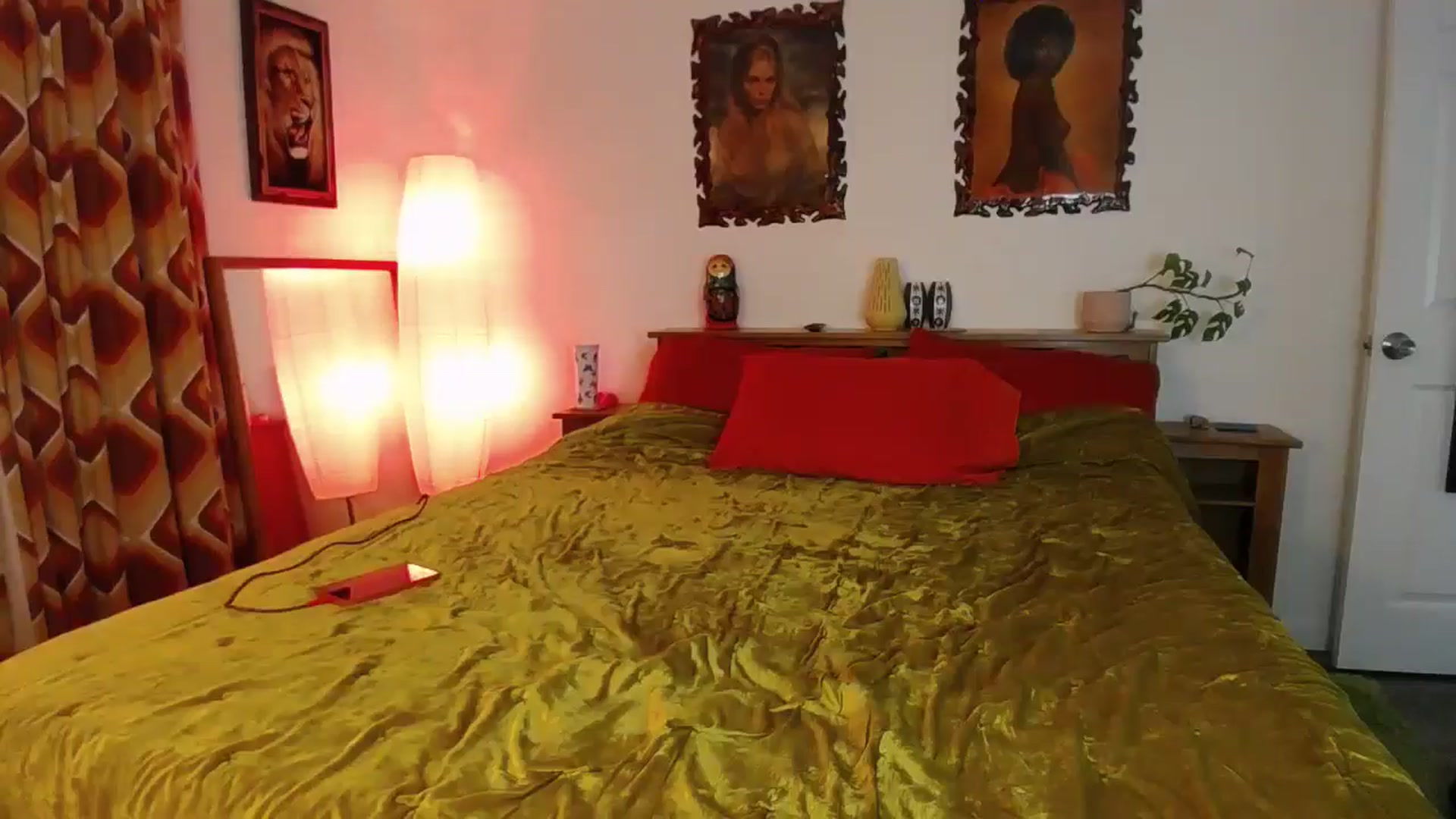 Gallery image thumbnail from JoleneBrody's myfreecams stream on, 12/09/2024, 05:45 image 7 of 20