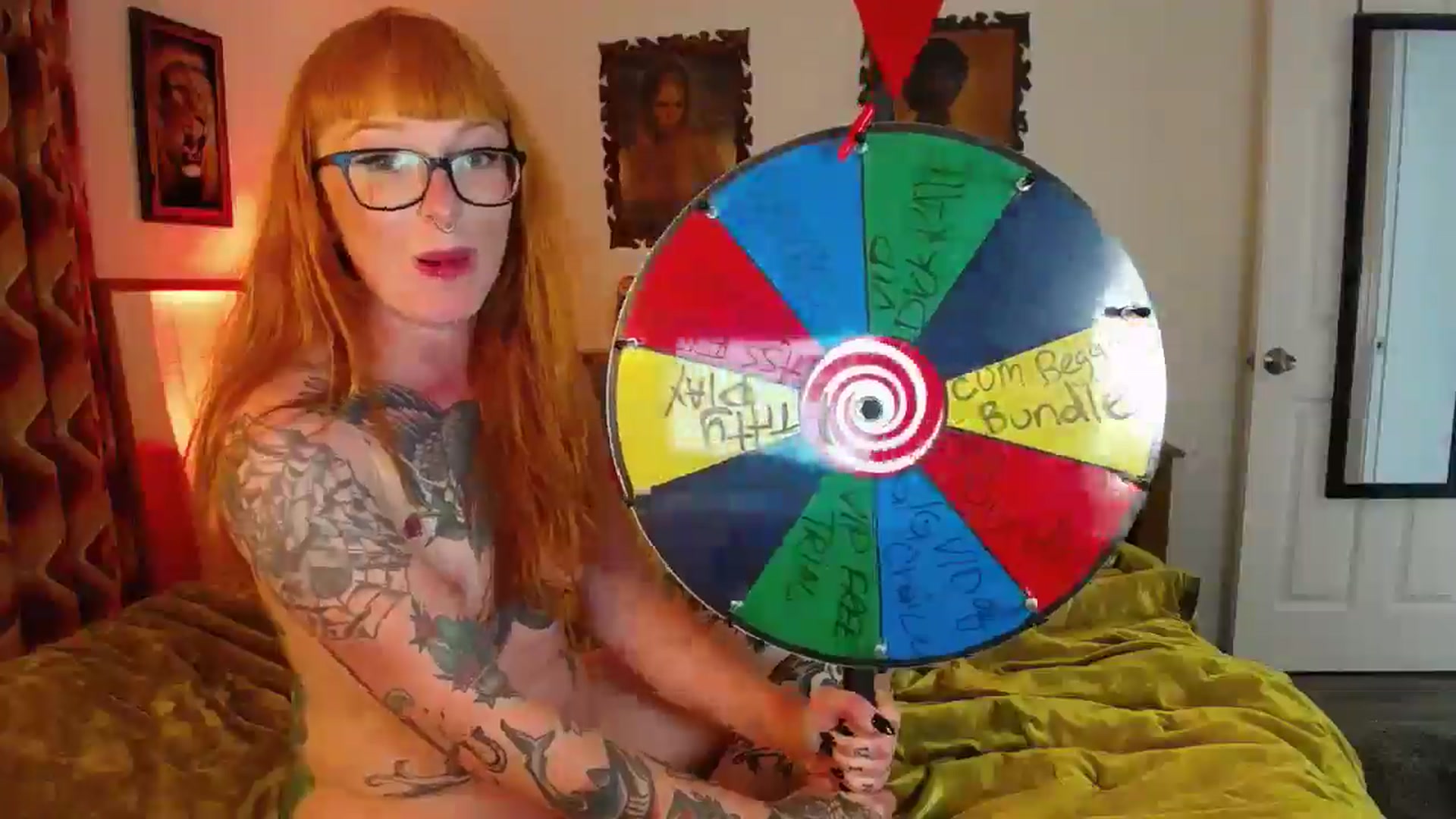 Gallery image thumbnail from JoleneBrody's myfreecams stream on, 12/31/2024, 06:55 image 12 of 20