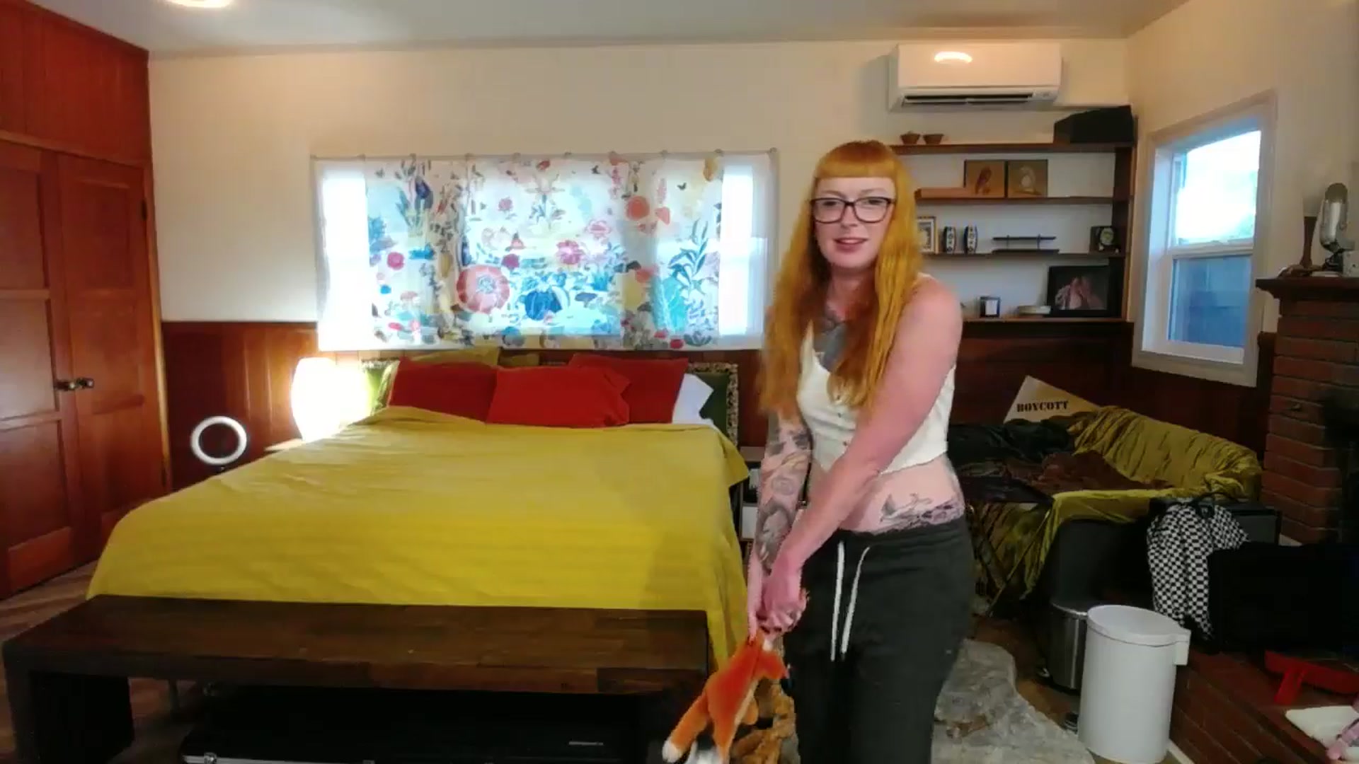 Gallery image thumbnail from JoleneBrody's myfreecams stream on, 07/01/2025, 04:48 image 2 of 20