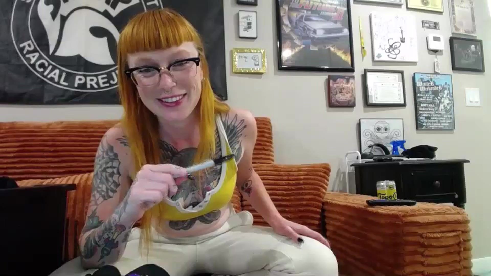 Gallery image thumbnail from JoleneBrody's myfreecams stream on, 03/31/2026, 06:09 image 4 of 20