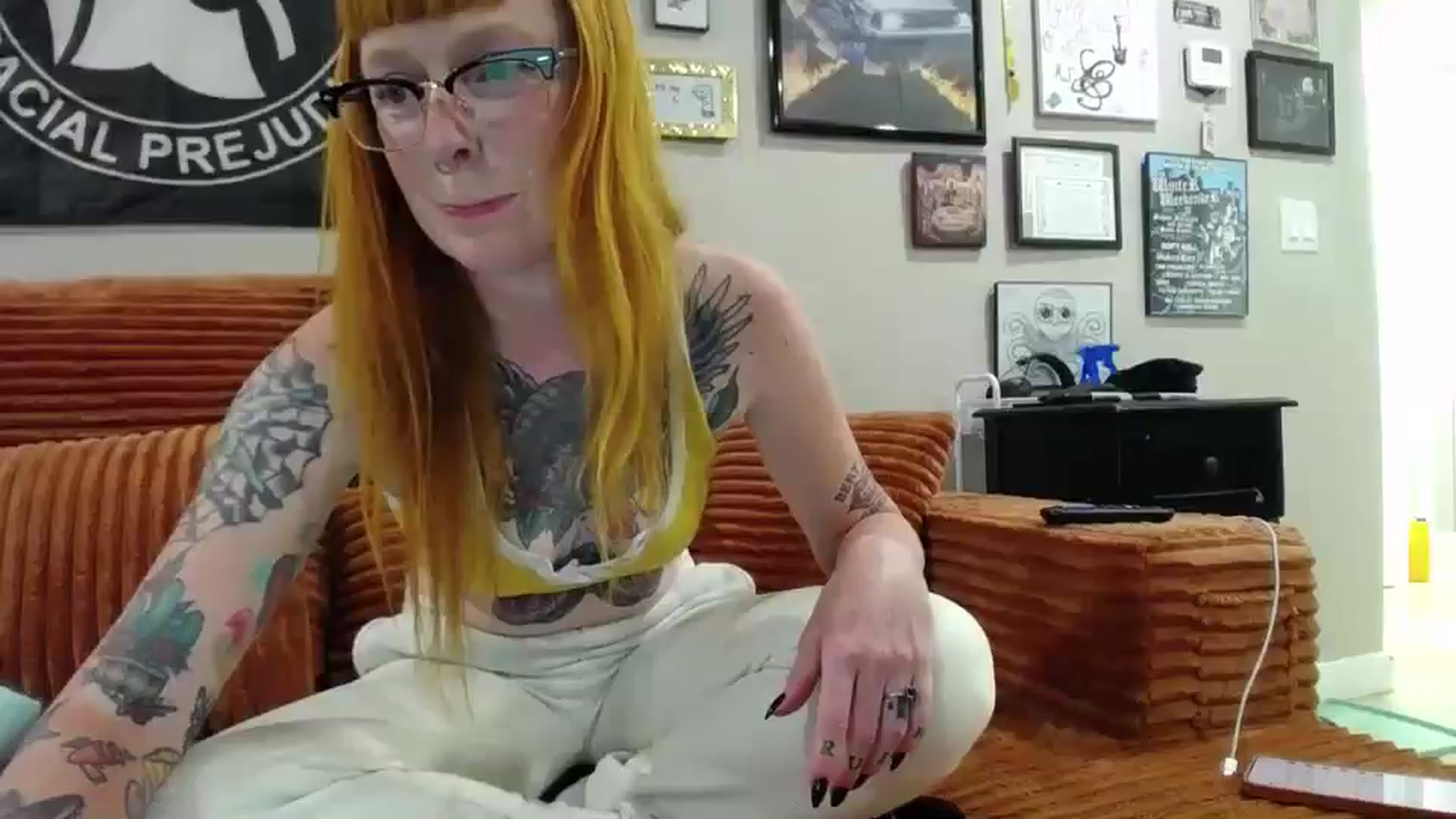 Gallery image thumbnail from JoleneBrody's myfreecams stream on, 03/31/2026, 06:09 image 1 of 20