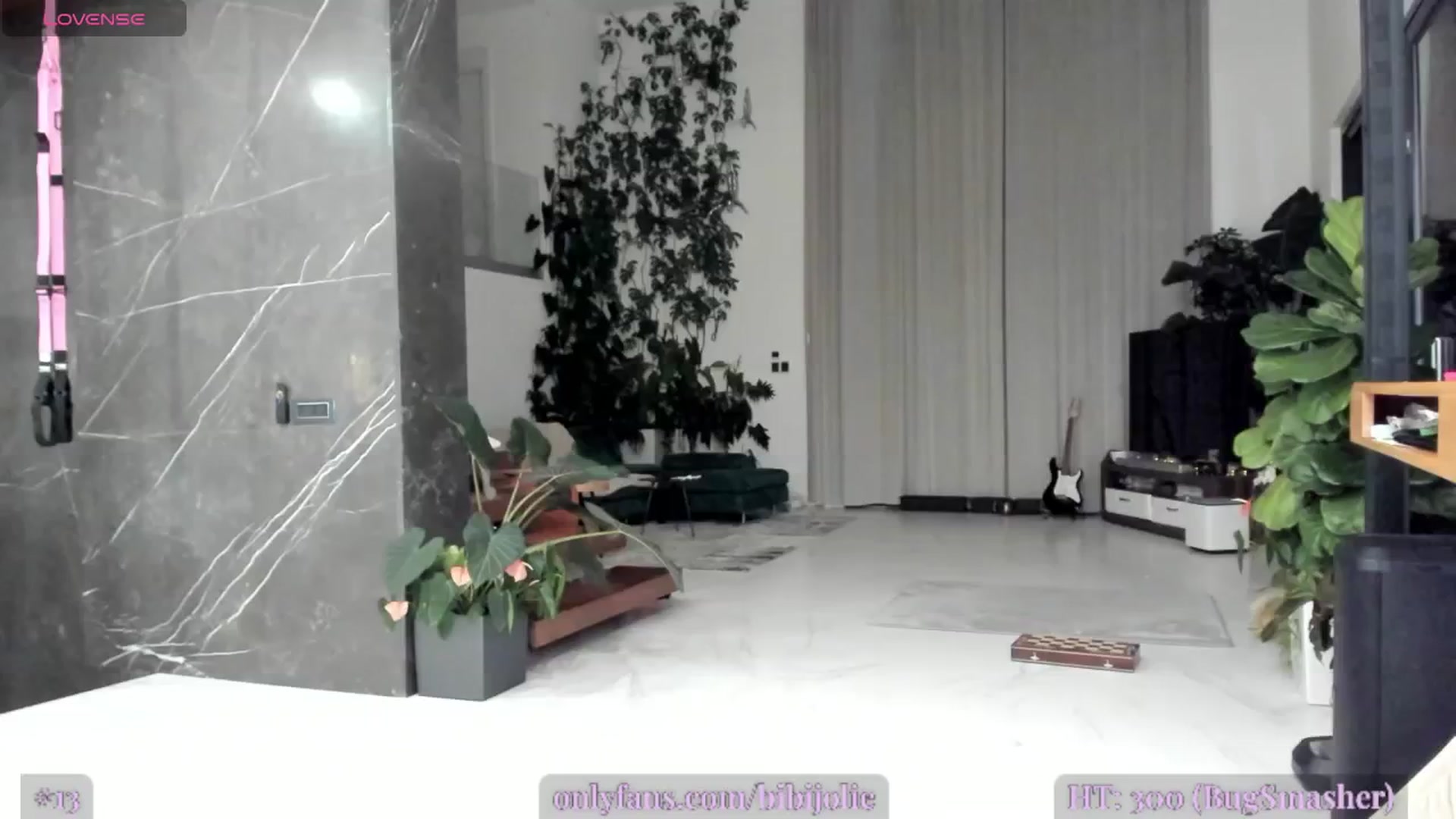 Gallery image thumbnail from JolieLouWho's myfreecams stream on, 02/06/2025, 23:46 image 7 of 20