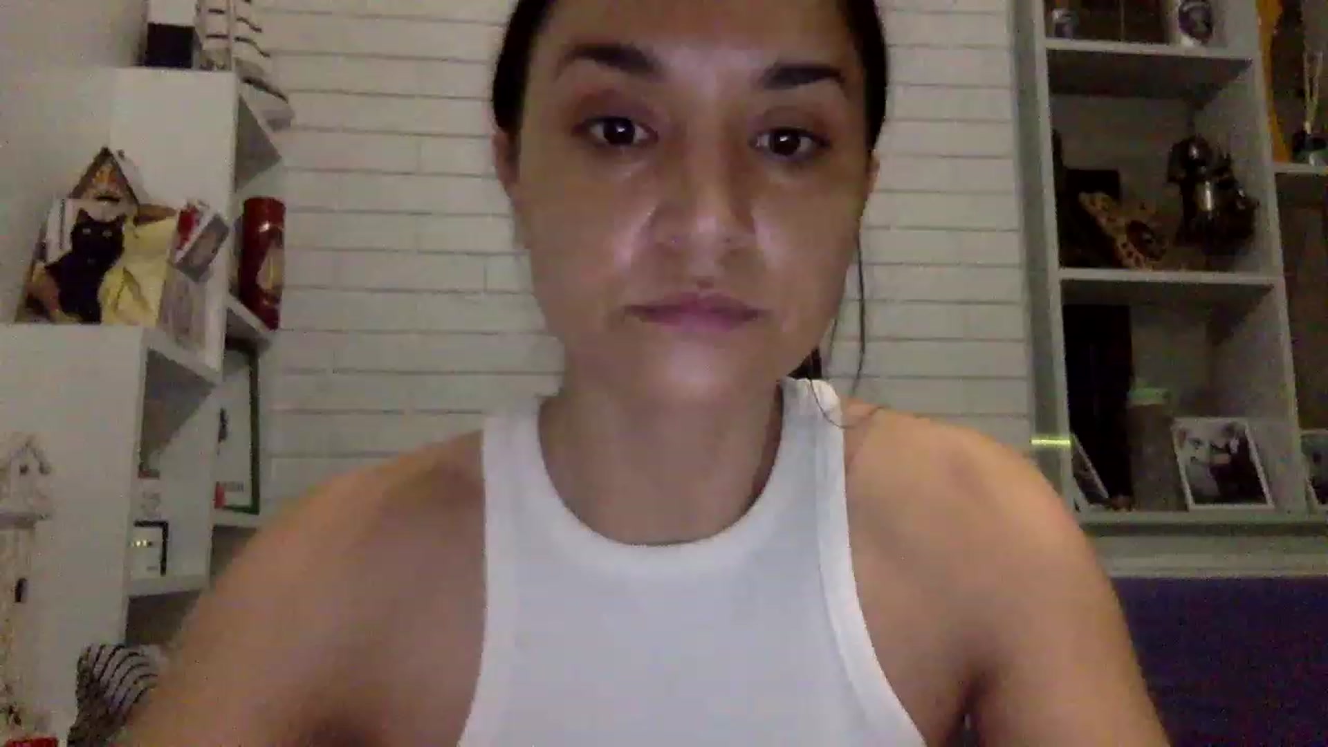 Gallery image thumbnail from JolyBoss's myfreecams stream on, 12/25/2022, 23:25 image 2 of 20