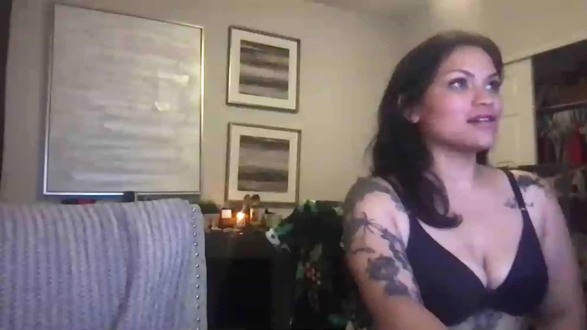 Gallery image thumbnail from JordanLane's myfreecams stream on, 07/12/2023, 03:50 image 4 of 20
