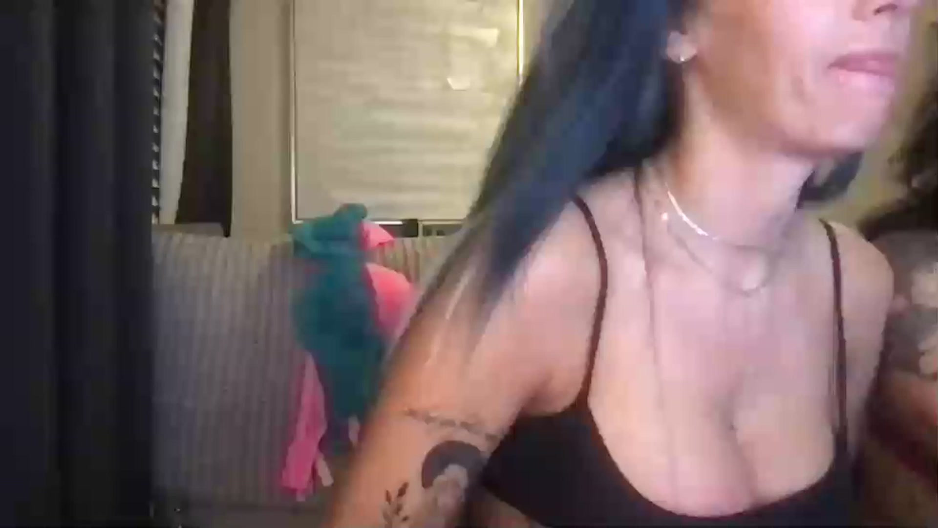 Gallery image thumbnail from JordanLane's myfreecams stream on, 07/12/2023, 05:52 image 7 of 20