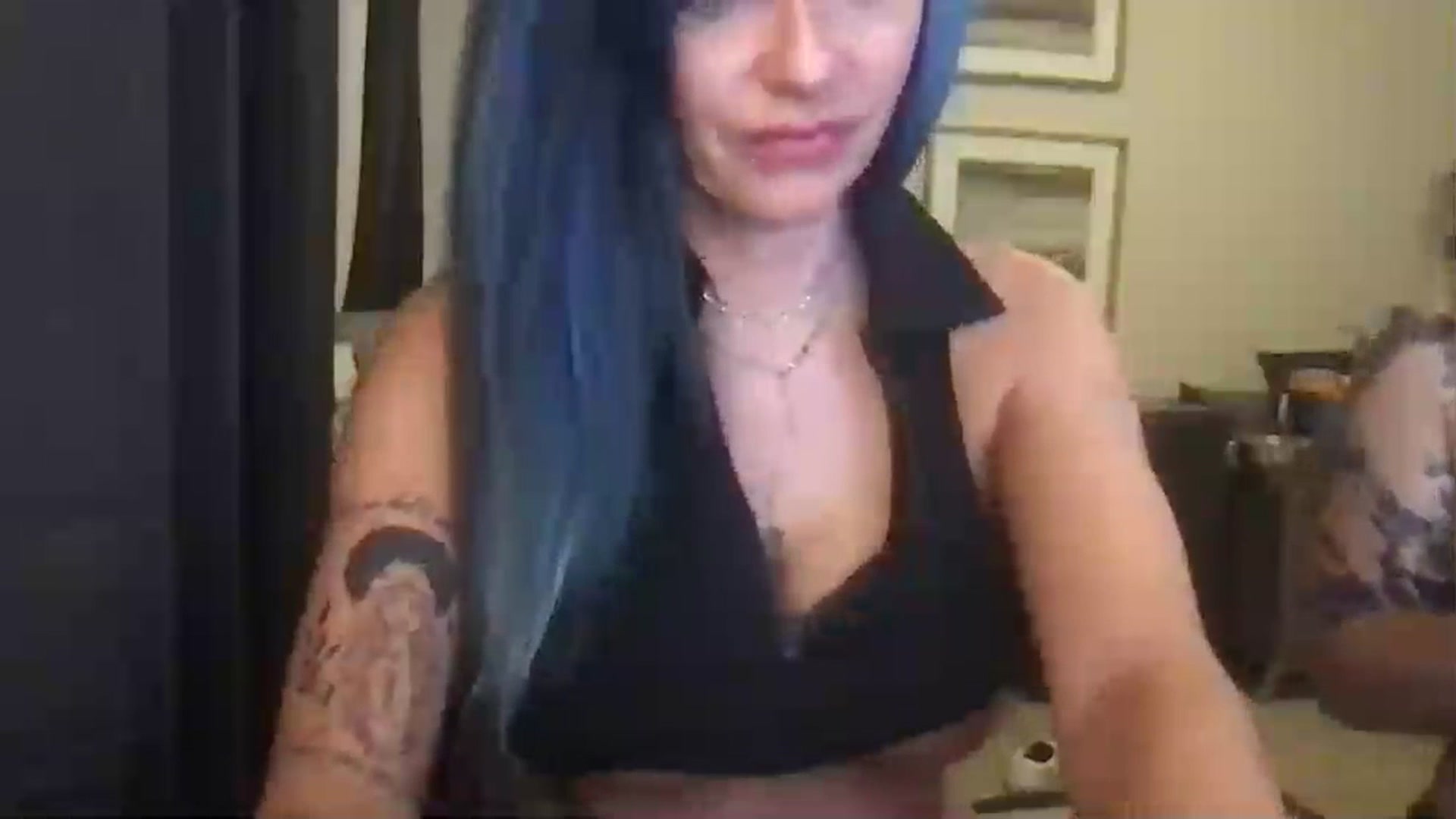 Gallery image thumbnail from JordanLane's myfreecams stream on, 07/12/2023, 06:18 image 9 of 20