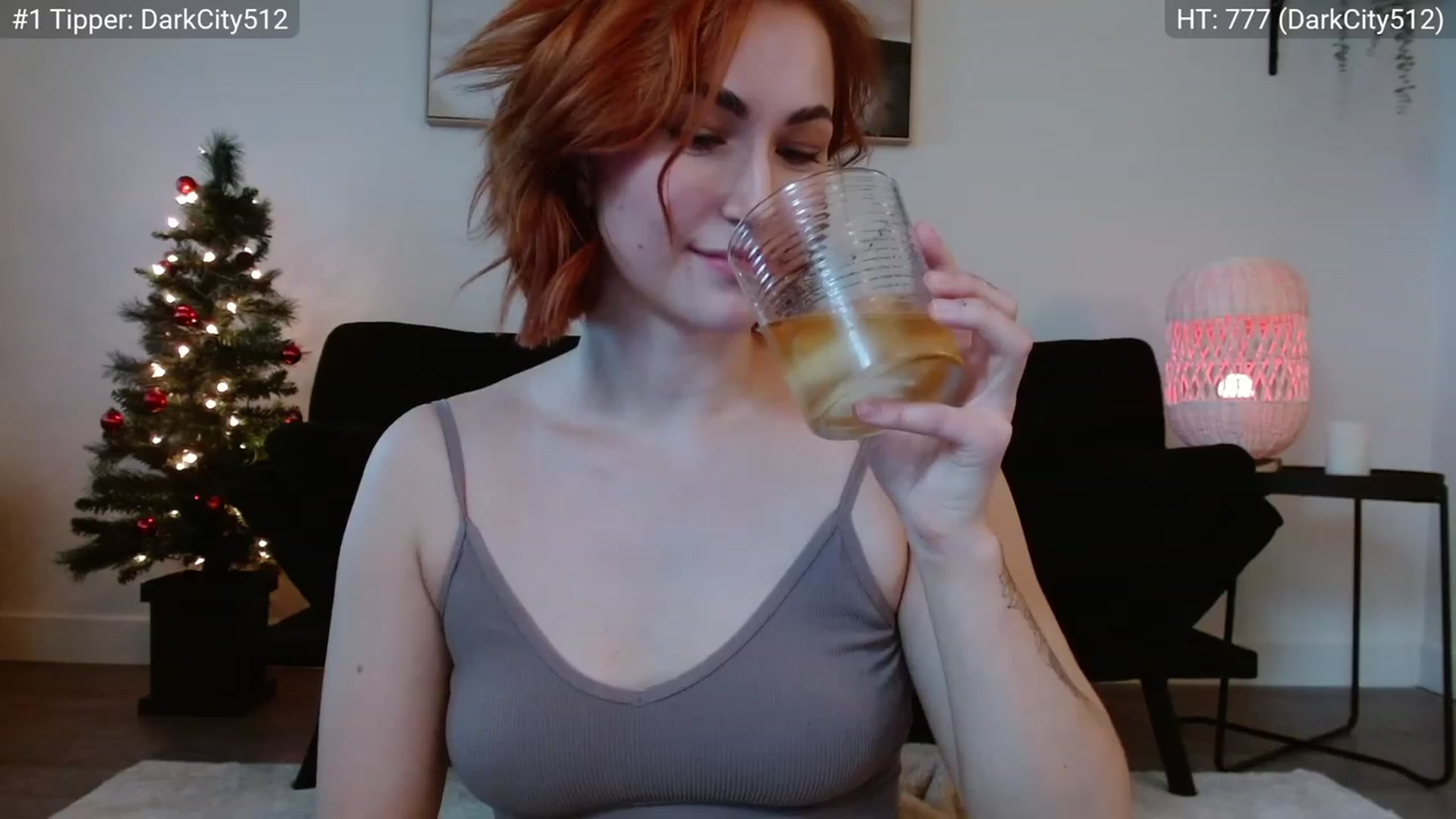 Gallery image thumbnail from JordynJaci's myfreecams stream on, 11/25/2022, 19:53 image 3 of 20
