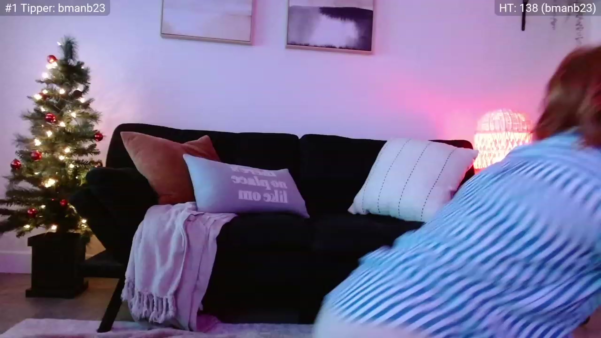 Gallery image thumbnail from JordynJaci's myfreecams stream on, 12/07/2022, 19:36 image 6 of 20