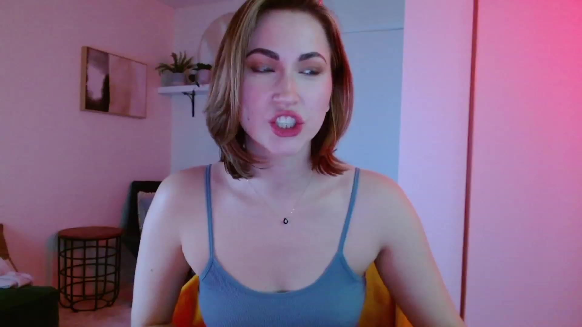 Gallery image thumbnail from JordynJaci's myfreecams stream on, 03/16/2023, 21:43 image 10 of 20