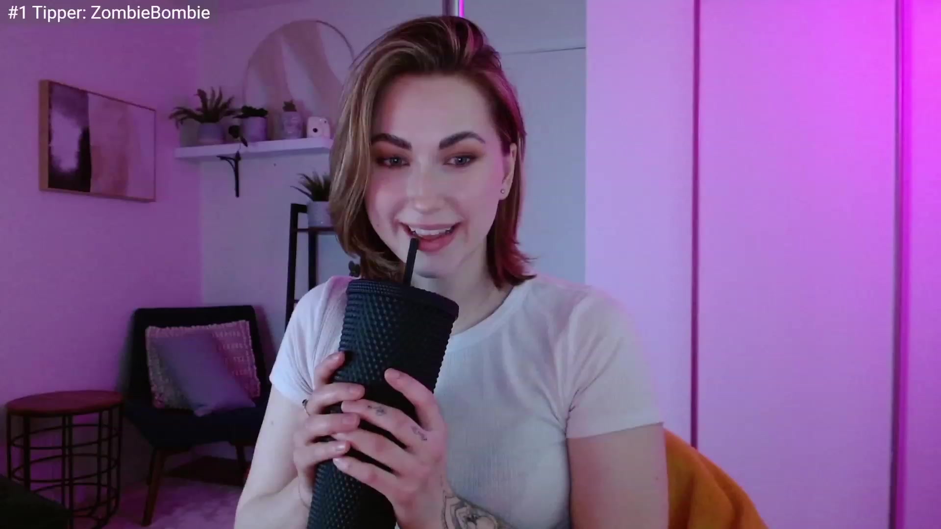Gallery image thumbnail from JordynJaci's myfreecams stream on, 03/21/2023, 19:05 image 6 of 20