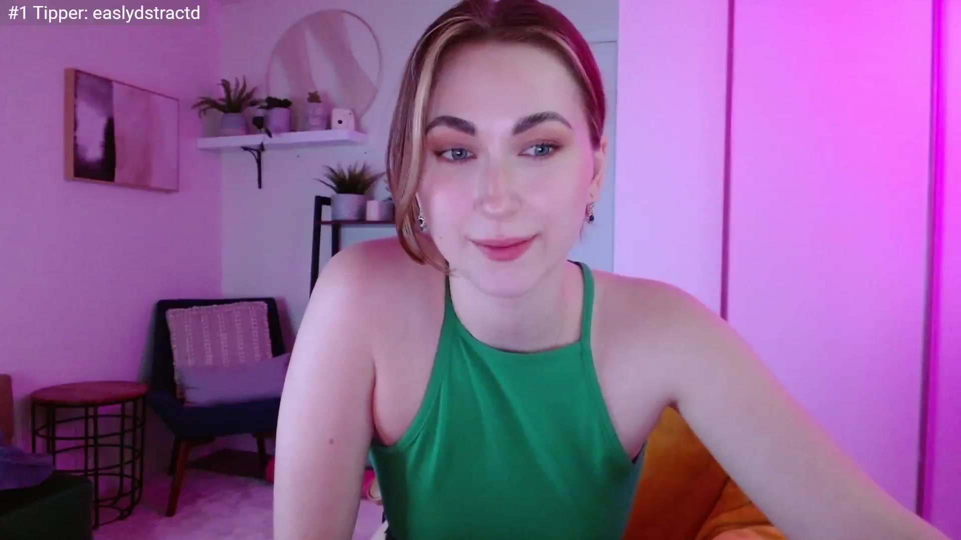 Gallery image thumbnail from JordynJaci's myfreecams stream on, 03/29/2023, 20:38 image 20 of 20