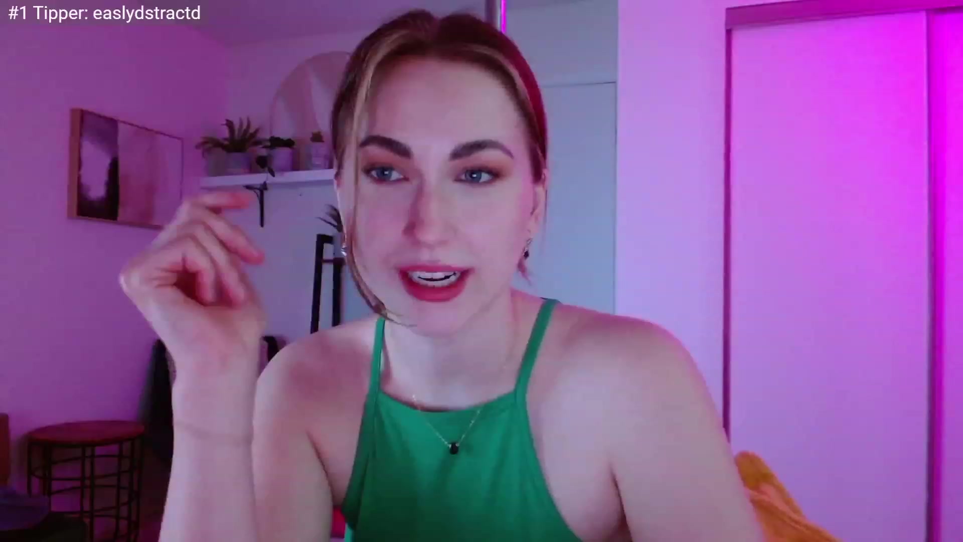 Gallery image thumbnail from JordynJaci's myfreecams stream on, 03/29/2023, 21:32 image 14 of 20