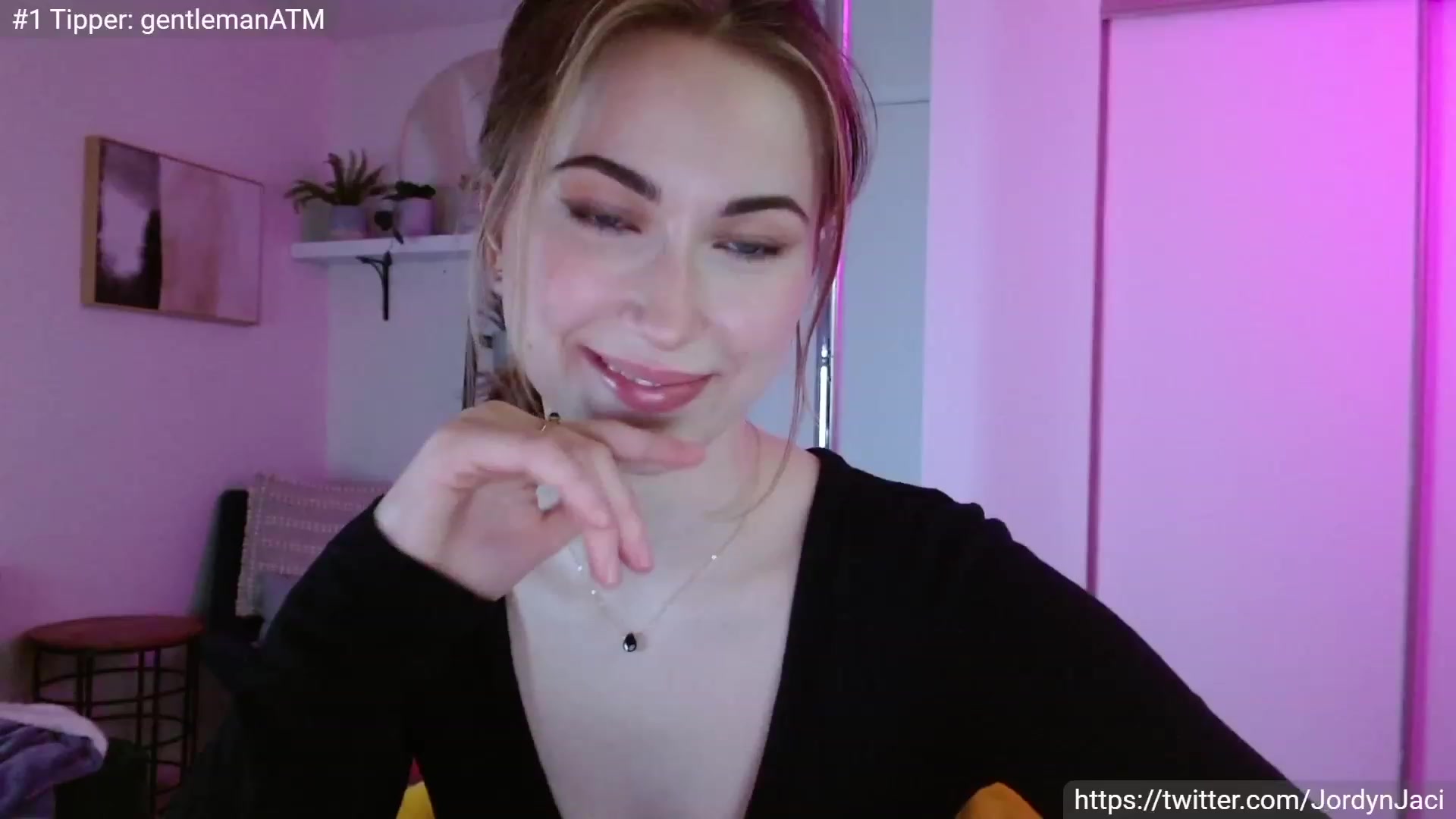 Gallery image thumbnail from JordynJaci's myfreecams stream on, 04/07/2023, 18:33 image 11 of 20