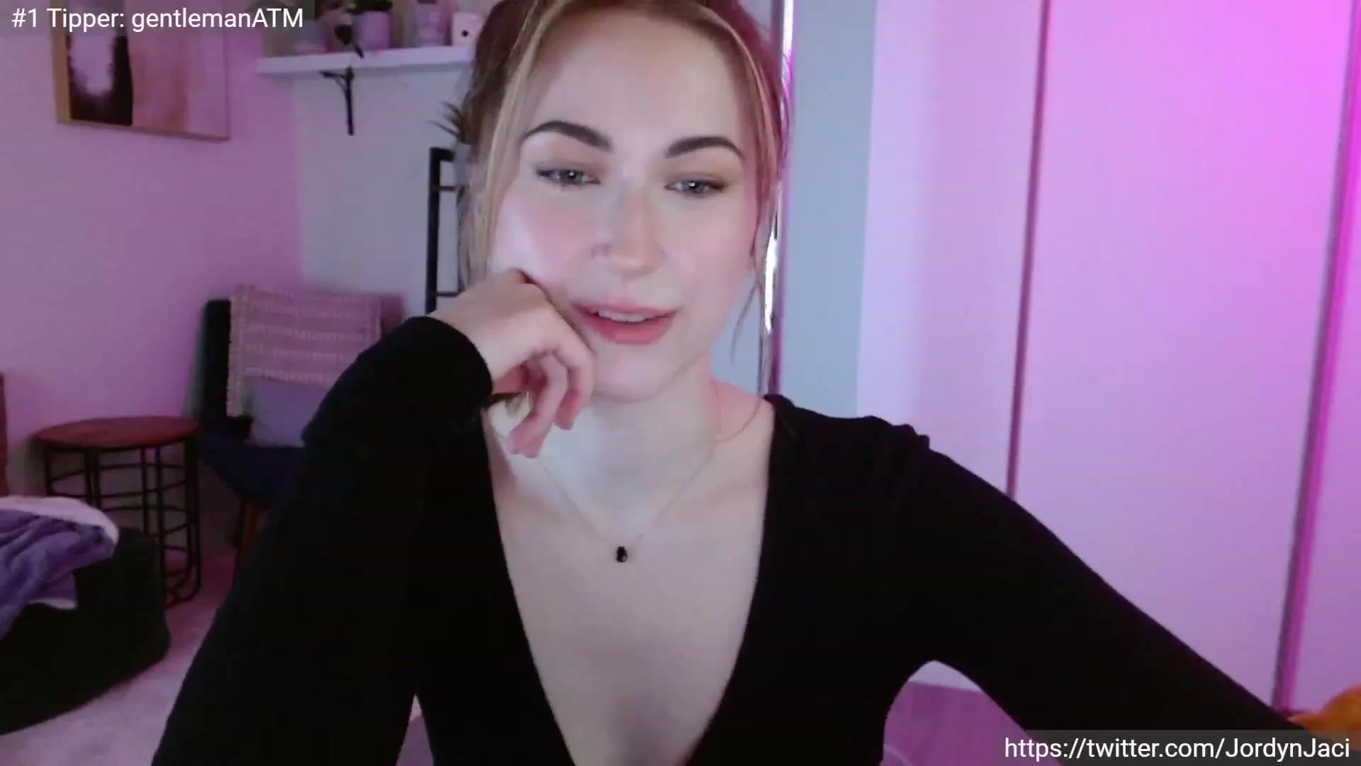 Gallery image thumbnail from JordynJaci's myfreecams stream on, 04/07/2023, 18:33 image 2 of 20