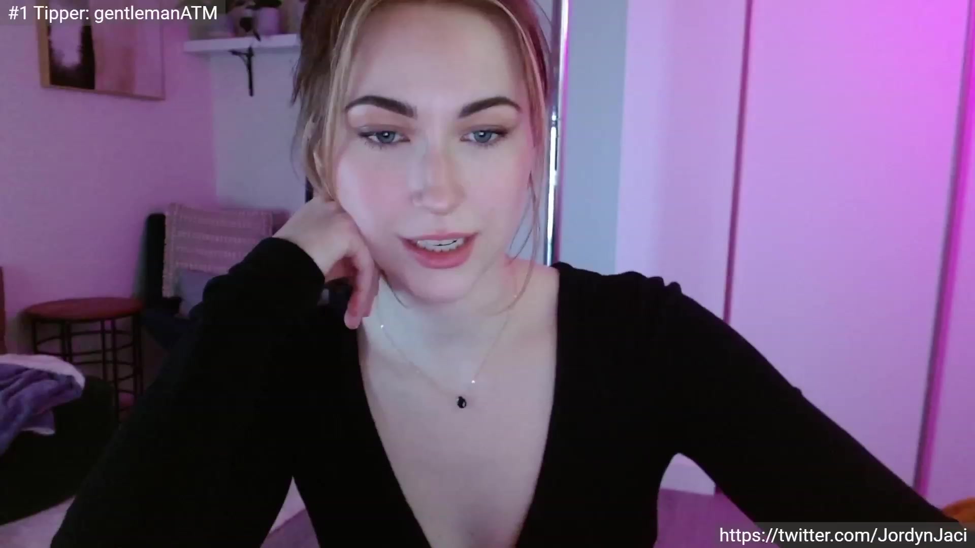 Gallery image thumbnail from JordynJaci's myfreecams stream on, 04/07/2023, 18:33 image 4 of 20